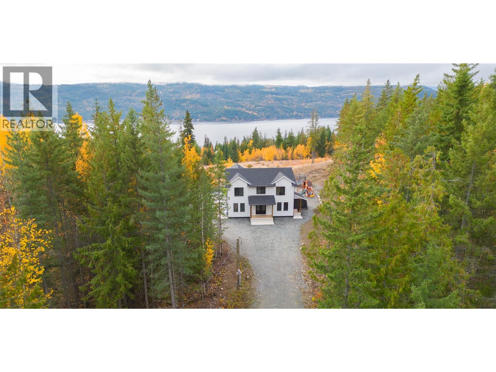 2270 Lions Ridge Road, Celista, British Columbia  V0E 1M6 - Photo 42 - 10378623