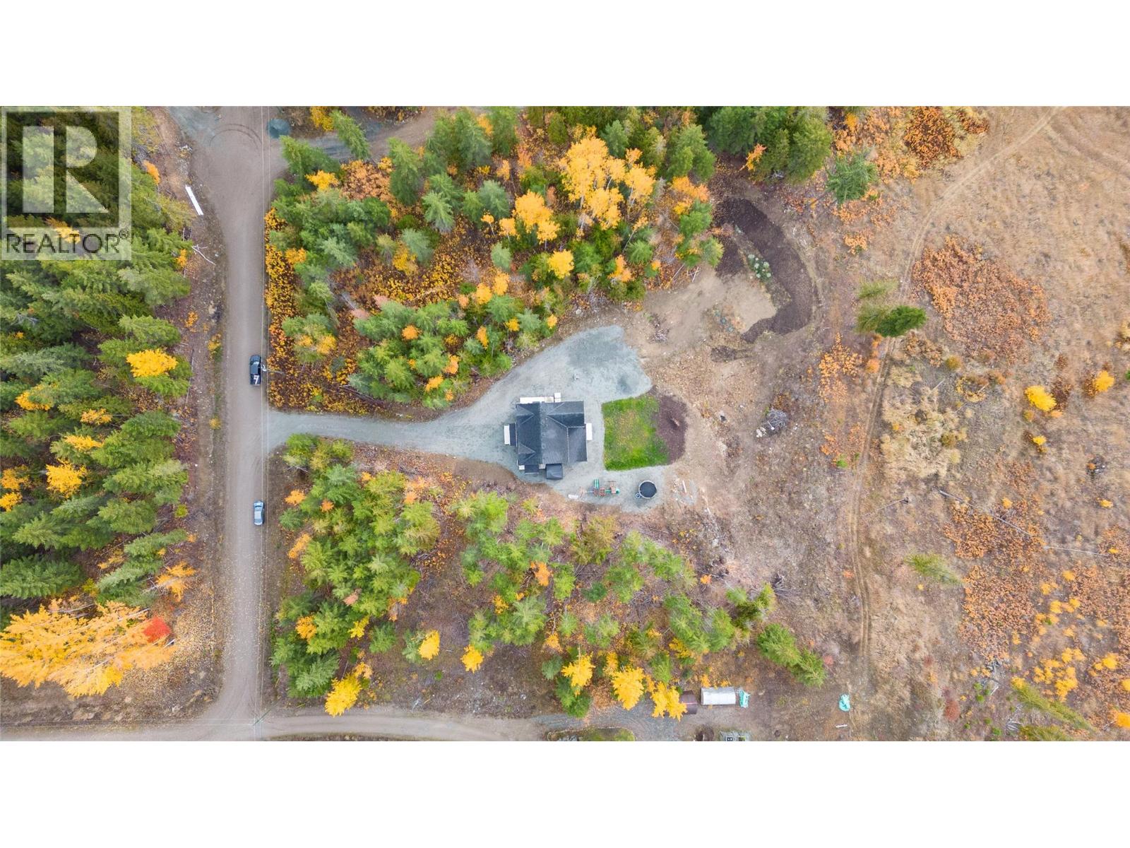 2270 Lions Ridge Road, Celista, British Columbia  V0E 1M6 - Photo 44 - 10378623