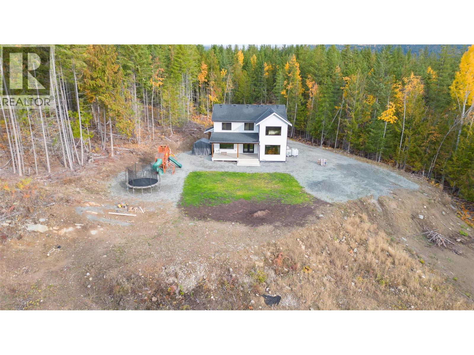 2270 Lions Ridge Road, Celista, British Columbia  V0E 1M6 - Photo 46 - 10378623