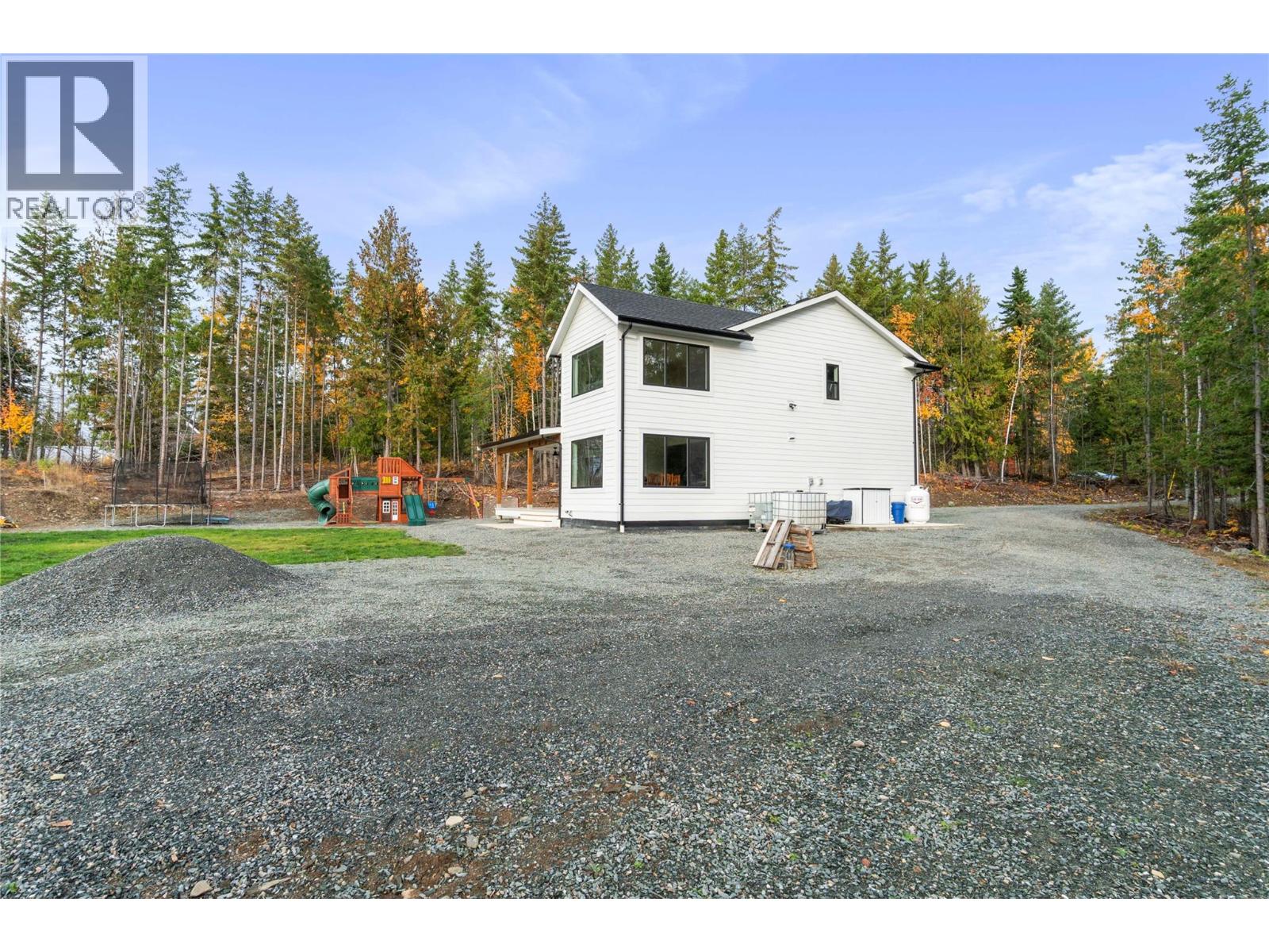2270 Lions Ridge Road, Celista, British Columbia  V0E 1M6 - Photo 52 - 10378623