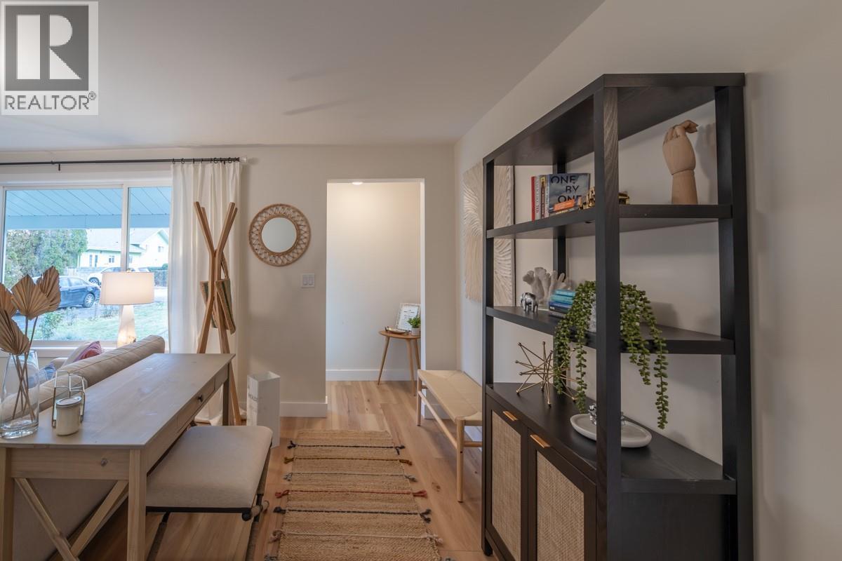 5214 Nixon Road, Summerland, British Columbia  V0H 1Z9 - Photo 11 - 10377891