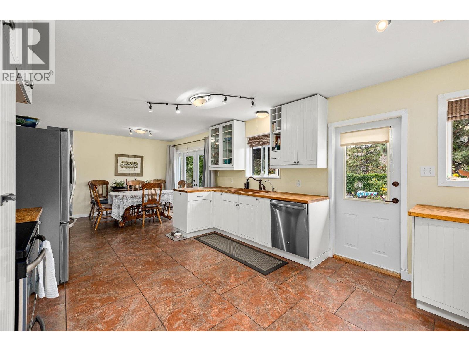 515 Philpott Road, Okanagan Falls, British Columbia  V0H 1R5 - Photo 12 - 10378628