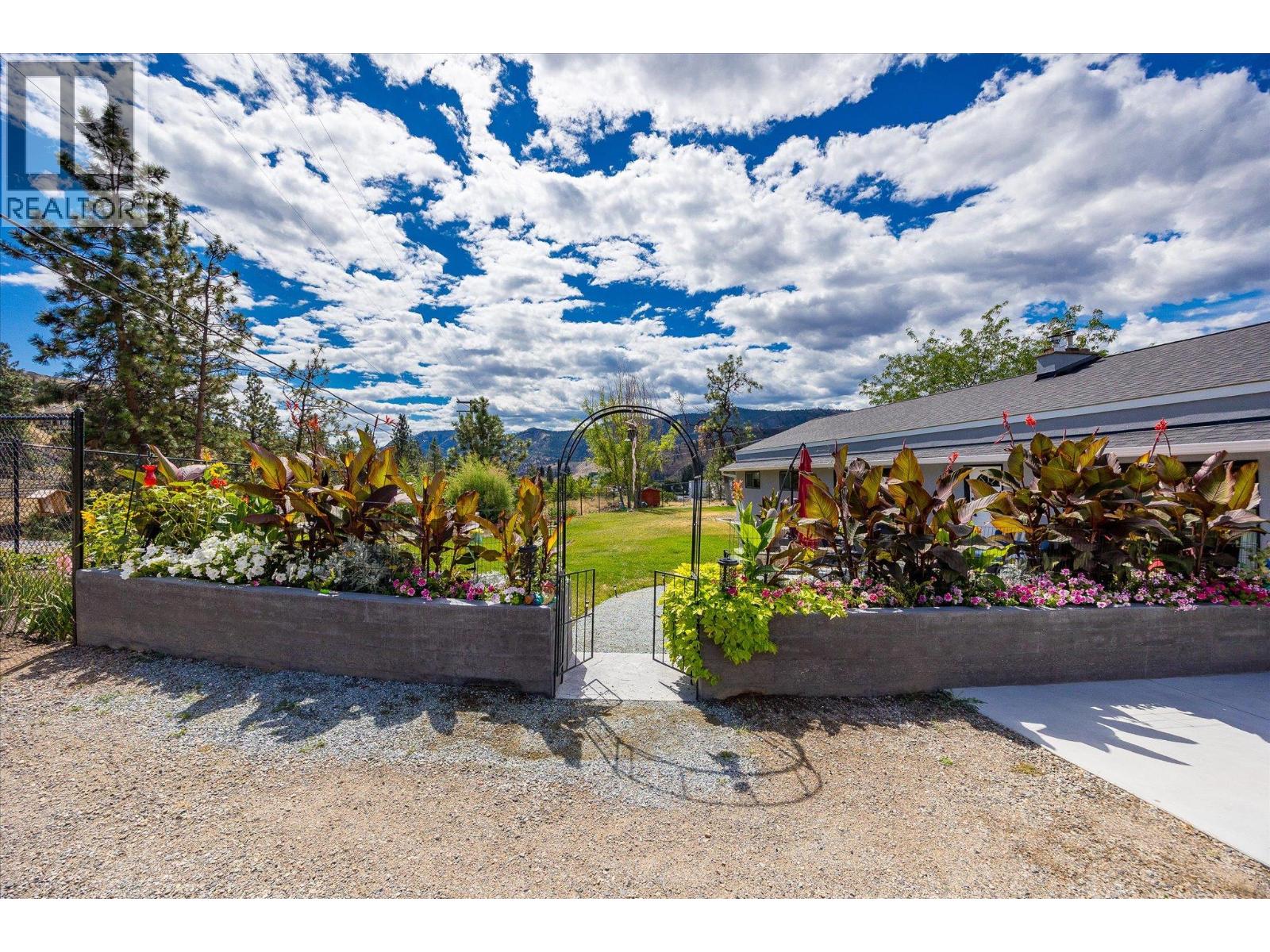 515 Philpott Road, Okanagan Falls, British Columbia  V0H 1R5 - Photo 42 - 10378628