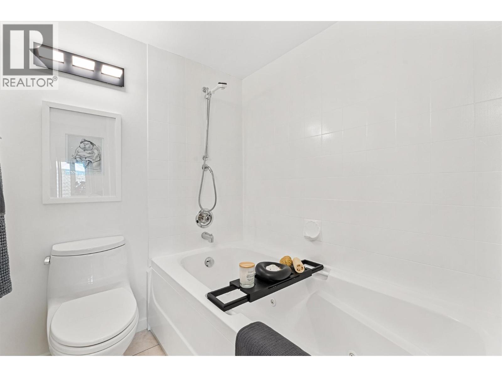 2900 Abbott Street Unit# 202, Kelowna, British Columbia  V1Y 1G6 - Photo 24 - 10378618