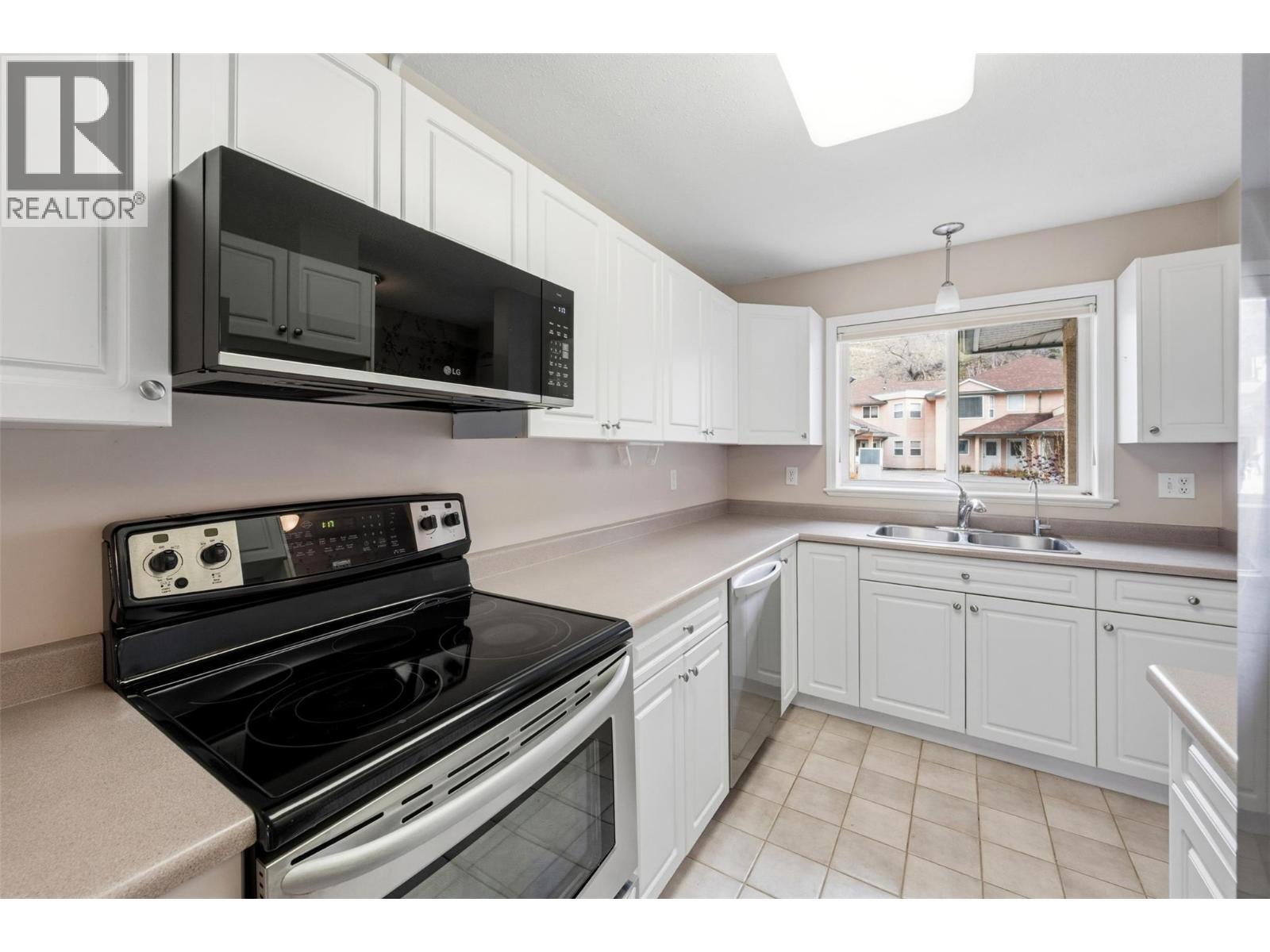 6514 Meadows Drive Unit# 3, Oliver, British Columbia  V0H 1T3 - Photo 13 - 10377169