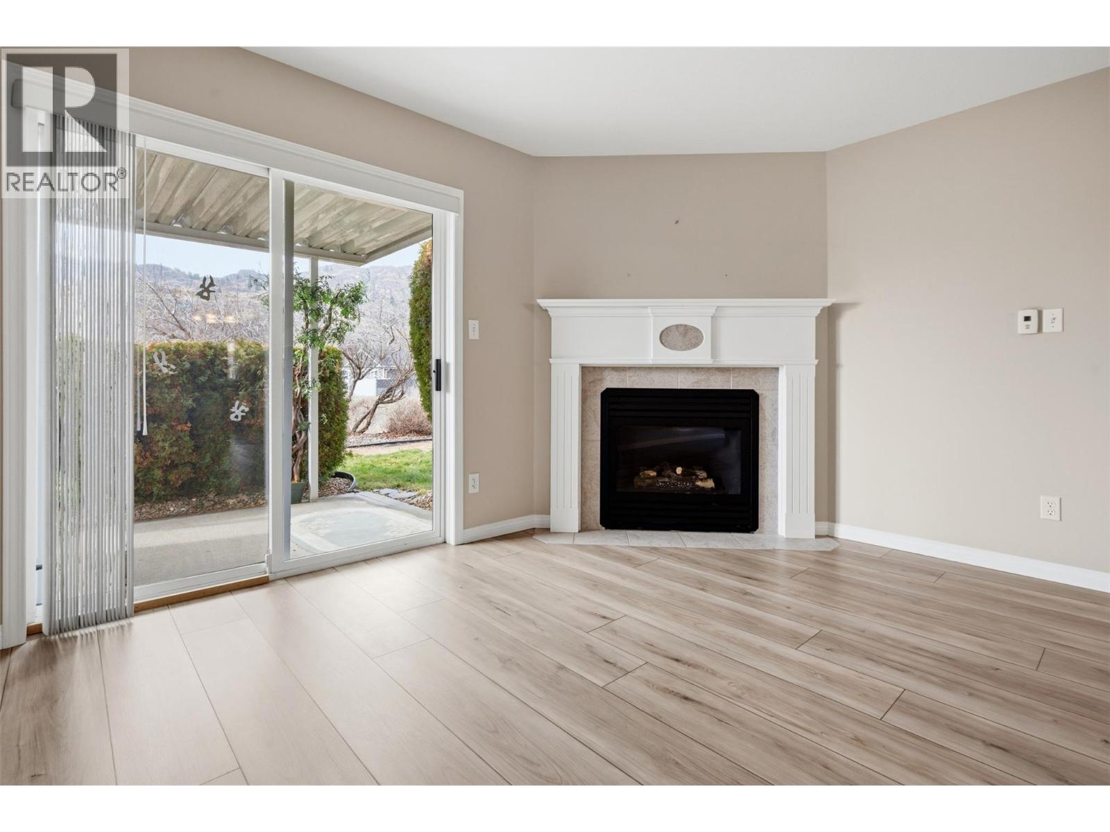 6514 Meadows Drive Unit# 3, Oliver, British Columbia  V0H 1T3 - Photo 3 - 10377169