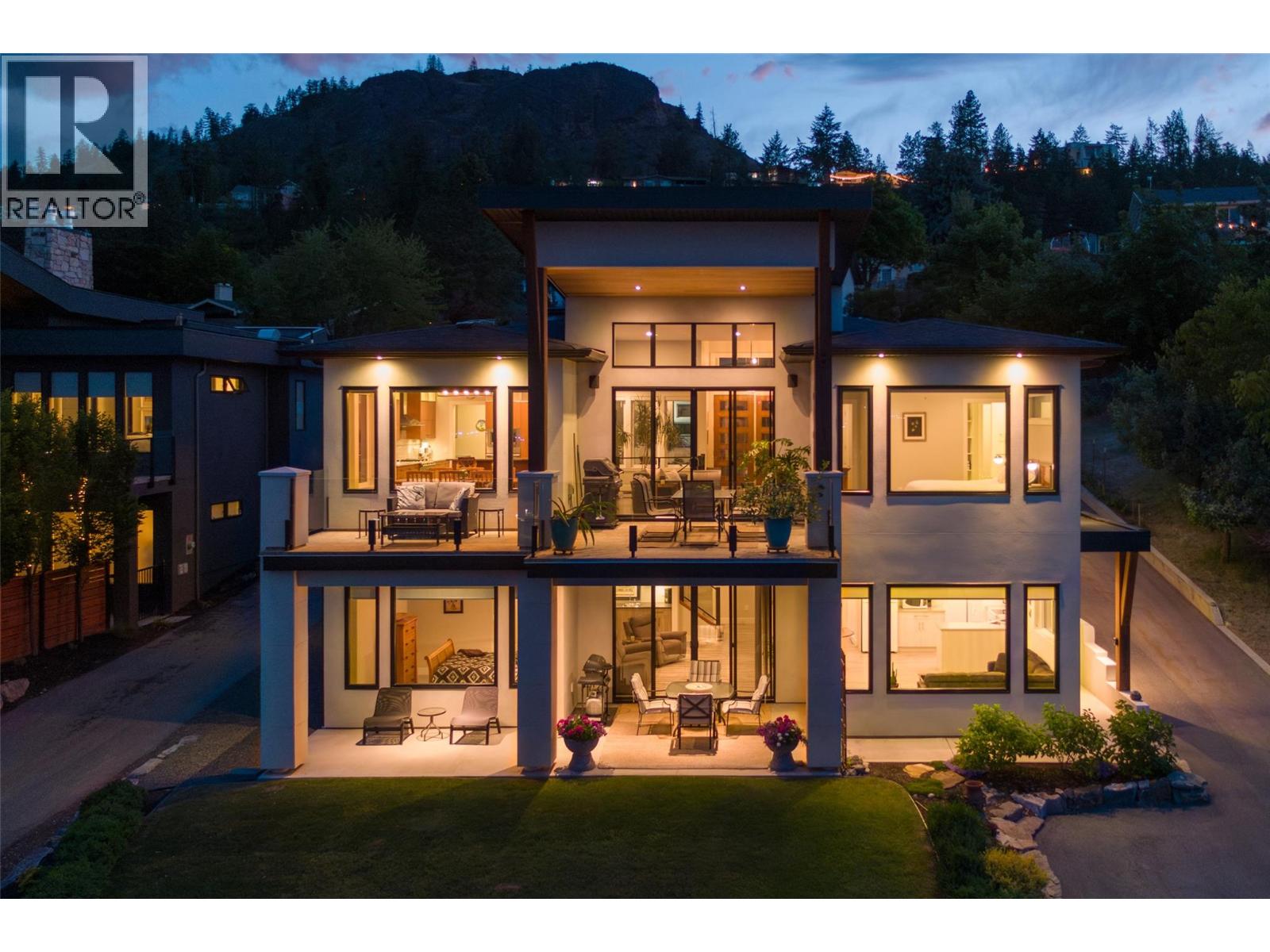 2822 Ourtoland Road, west kelowna, British Columbia