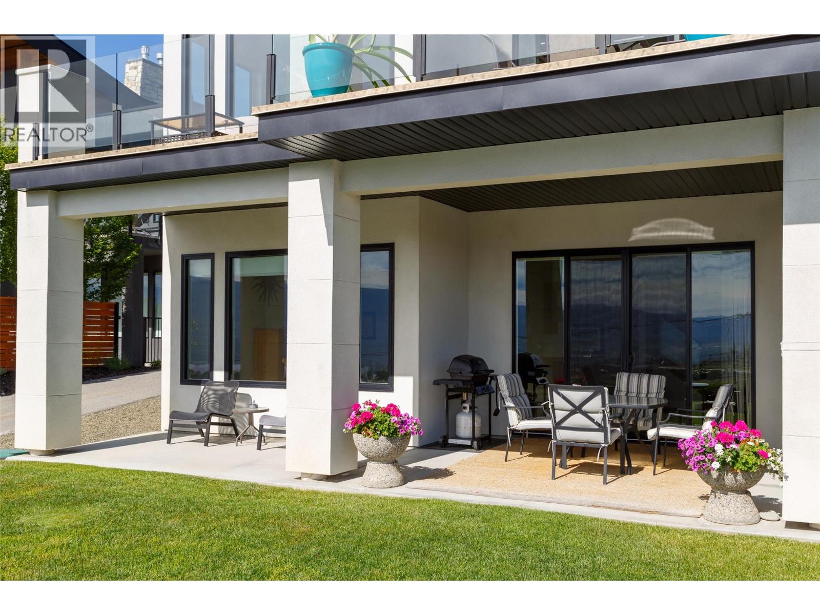 2822 Ourtoland Road, West Kelowna, British Columbia  V1Z 2H5 - Photo 32 - 10378075