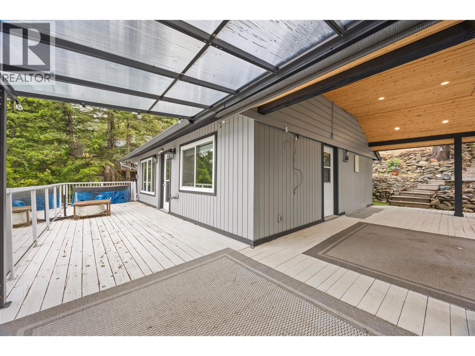 2291 Chief Atahm Drive, Adams Lake, British Columbia  V0E 1M2 - Photo 21 - 10378049