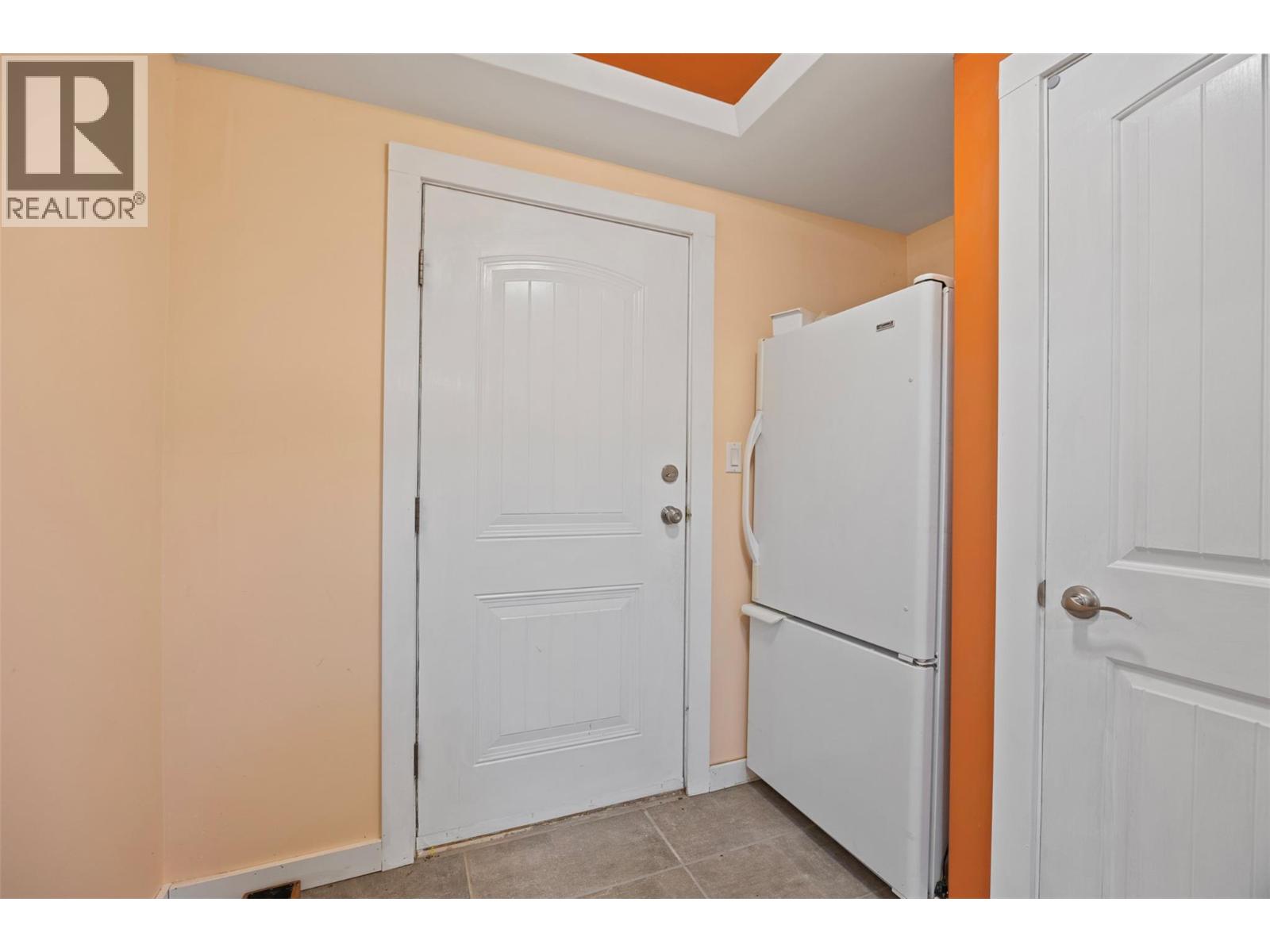 2291 Chief Atahm Drive, Adams Lake, British Columbia  V0E 1M2 - Photo 37 - 10378049