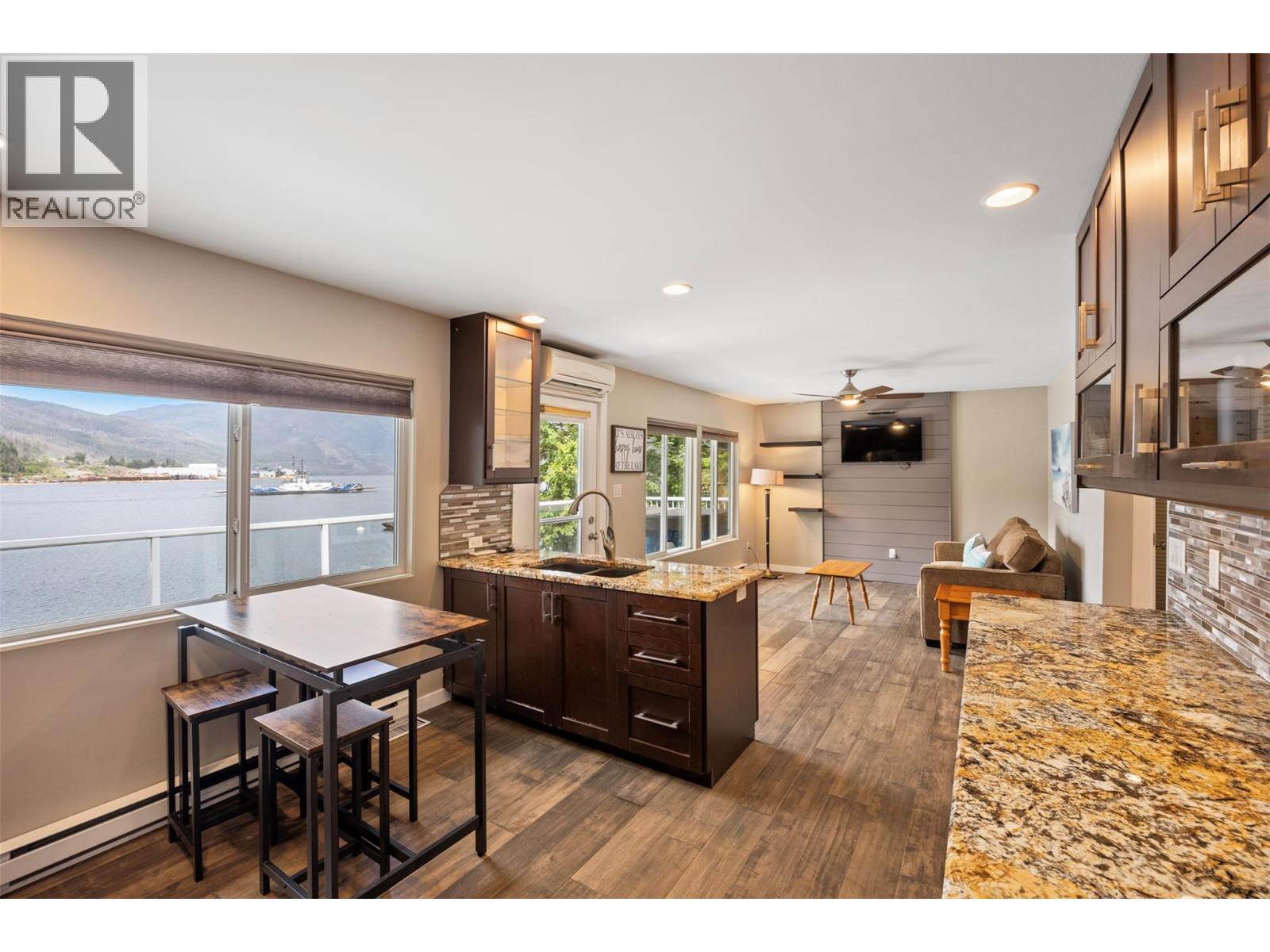2291 Chief Atahm Drive, Adams Lake, British Columbia  V0E 1M2 - Photo 6 - 10378049