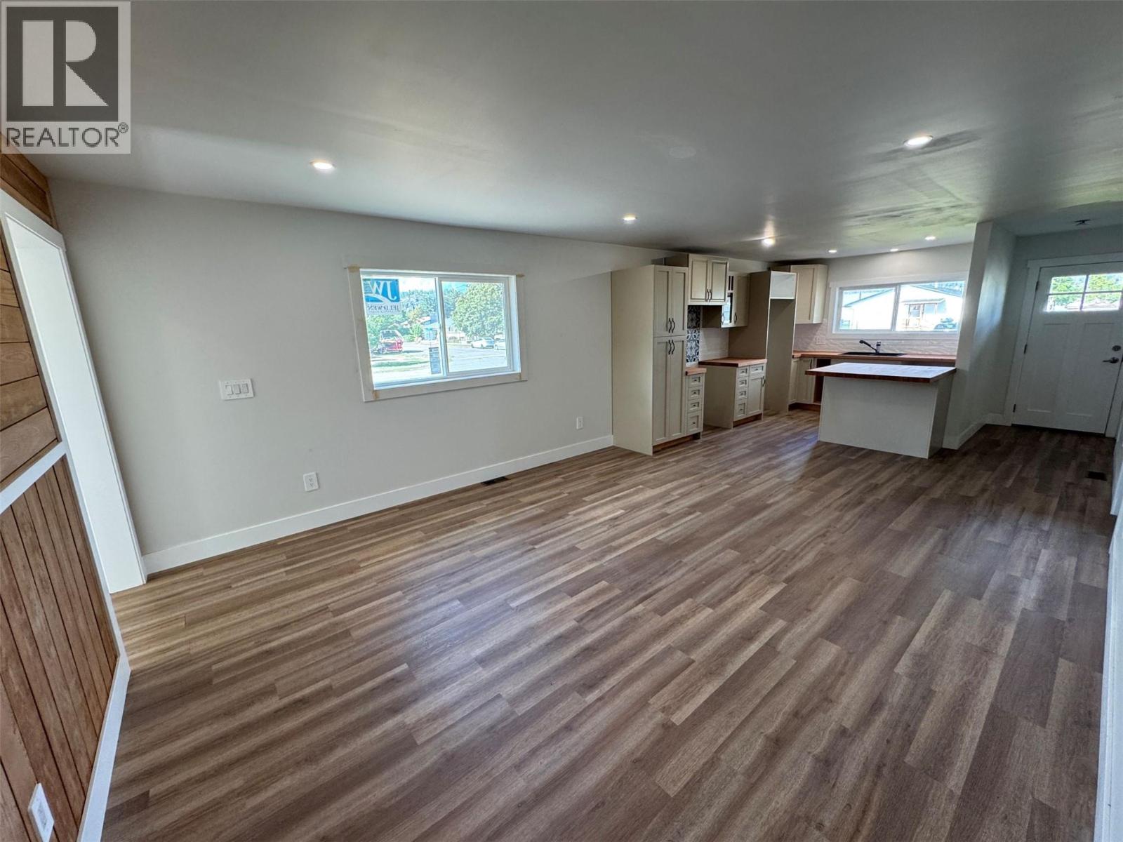7145 22nd Street, Grand Forks, British Columbia  V0H 1H0 - Photo 8 - 10378665