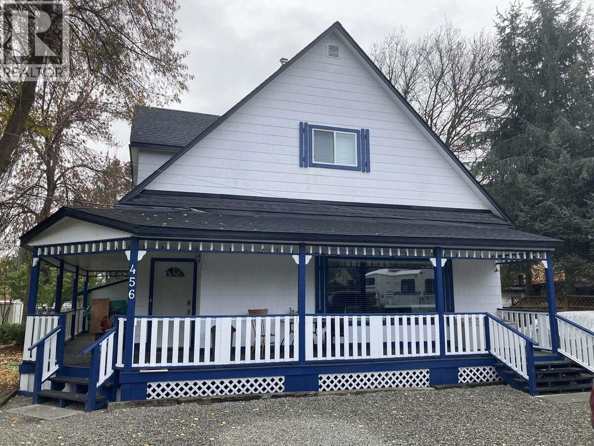 456 Fourth Avenue, Midway, British Columbia  V0H 1M0 - Photo 2 - 10378662