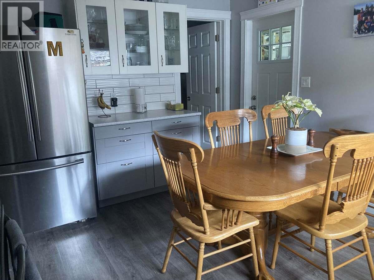 456 Fourth Avenue, Midway, British Columbia  V0H 1M0 - Photo 6 - 10378662