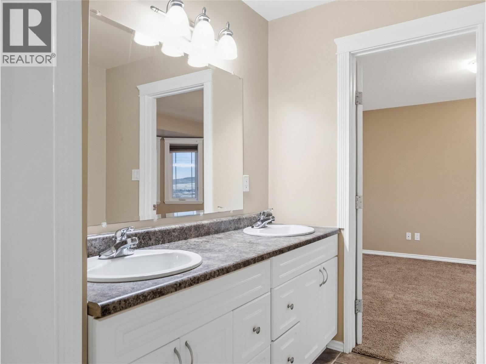 721 100 Avenue, Dawson Creek, British Columbia  V1G 0B5 - Photo 15 - 10378667