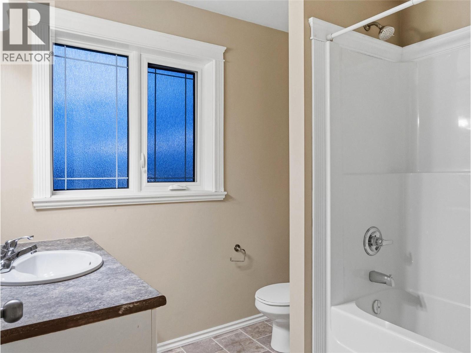 721 100 Avenue, Dawson Creek, British Columbia  V1G 0B5 - Photo 34 - 10378667