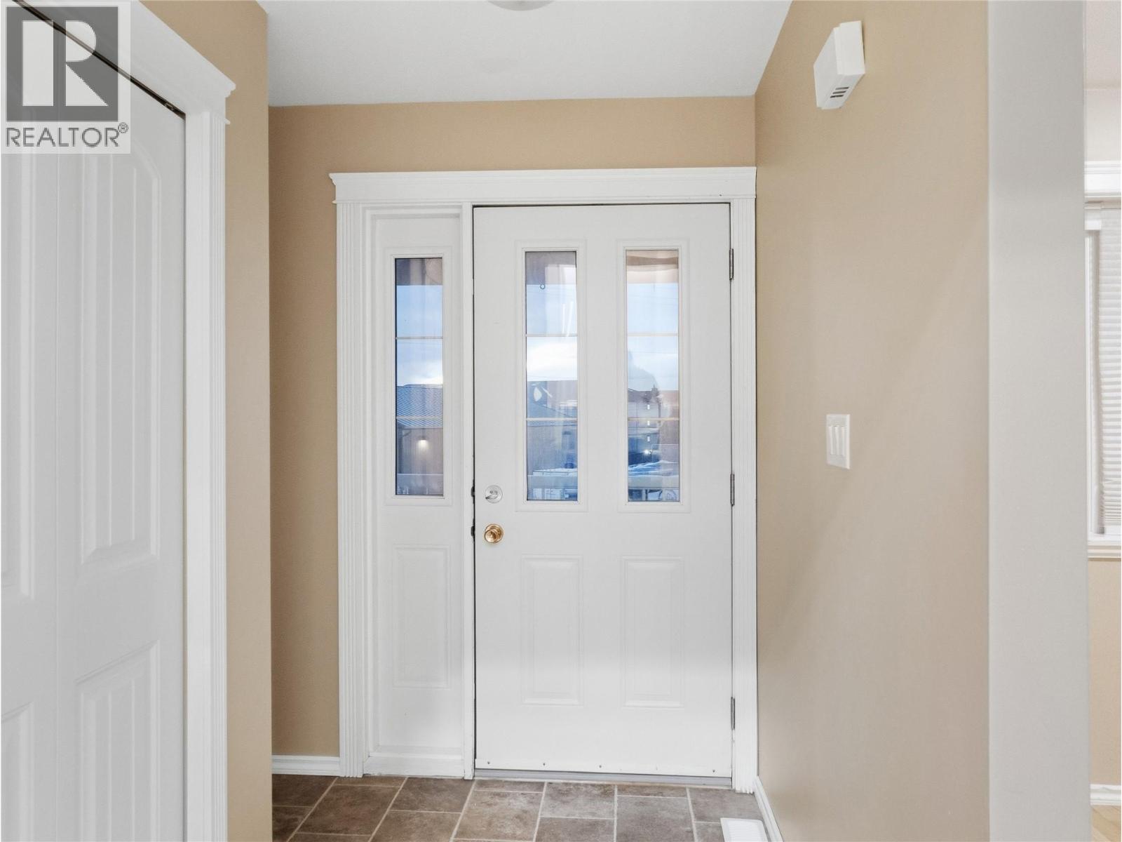721 100 Avenue, Dawson Creek, British Columbia  V1G 0B5 - Photo 36 - 10378667