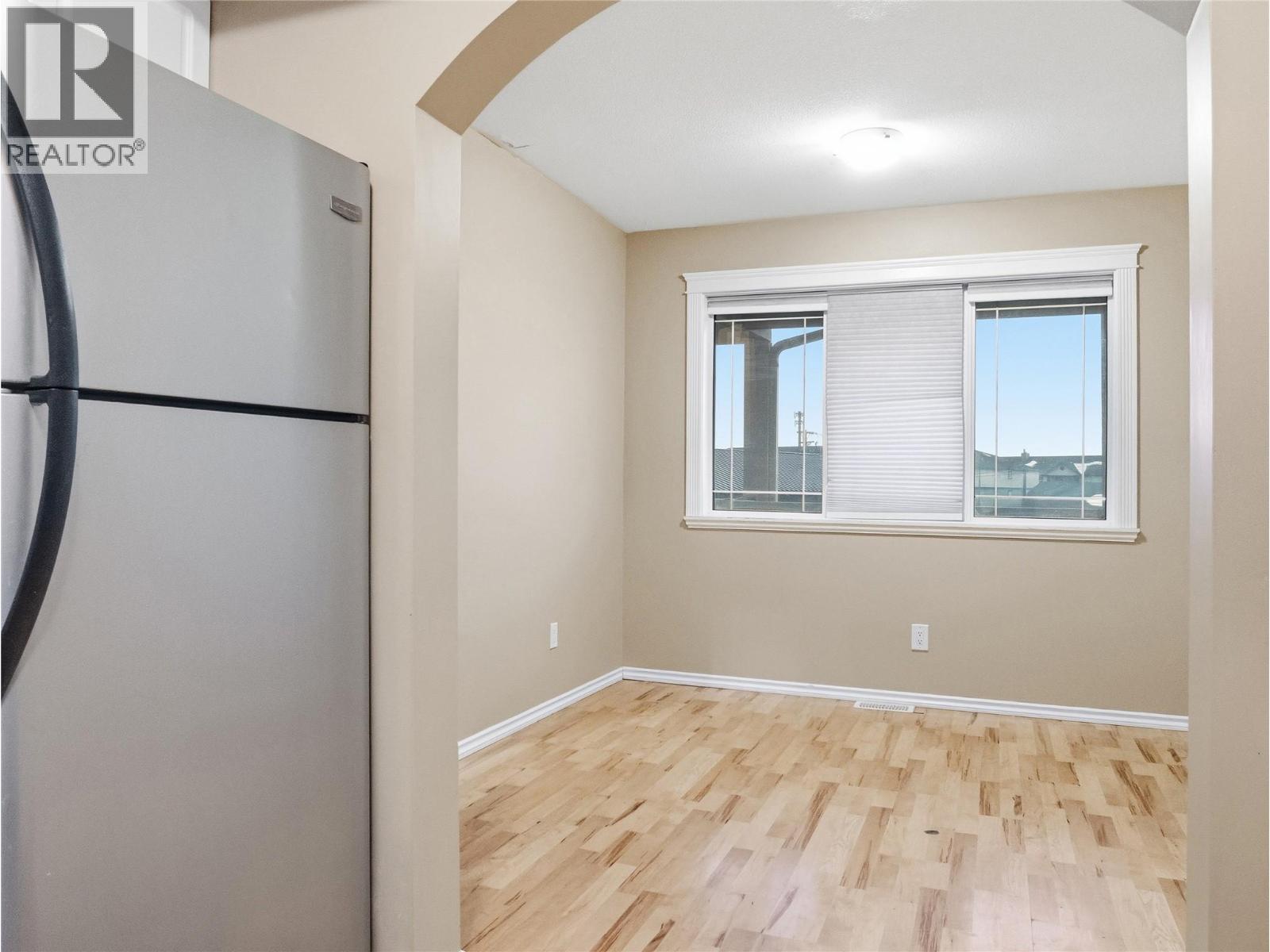 721 100 Avenue, Dawson Creek, British Columbia  V1G 0B5 - Photo 6 - 10378667