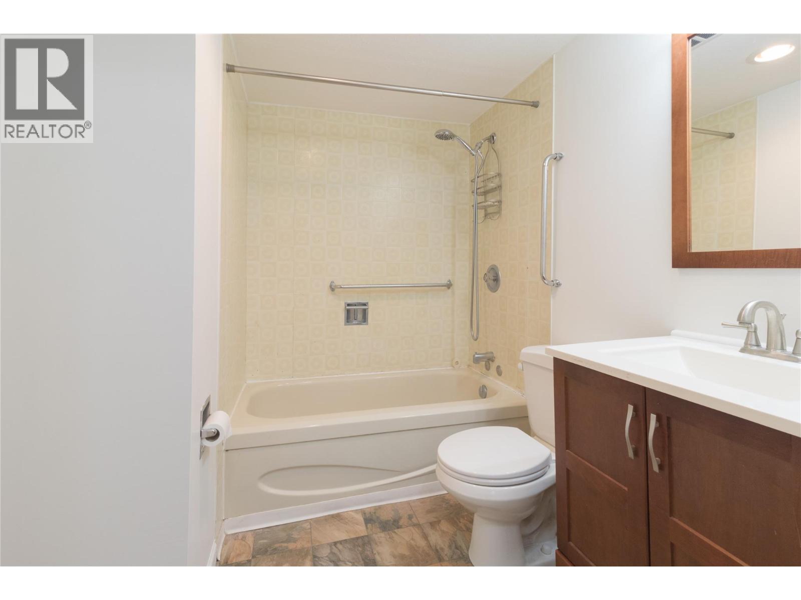445 All Star Court Unit# 106, Kelowna, British Columbia  V1X 5N7 - Photo 11 - 10378566