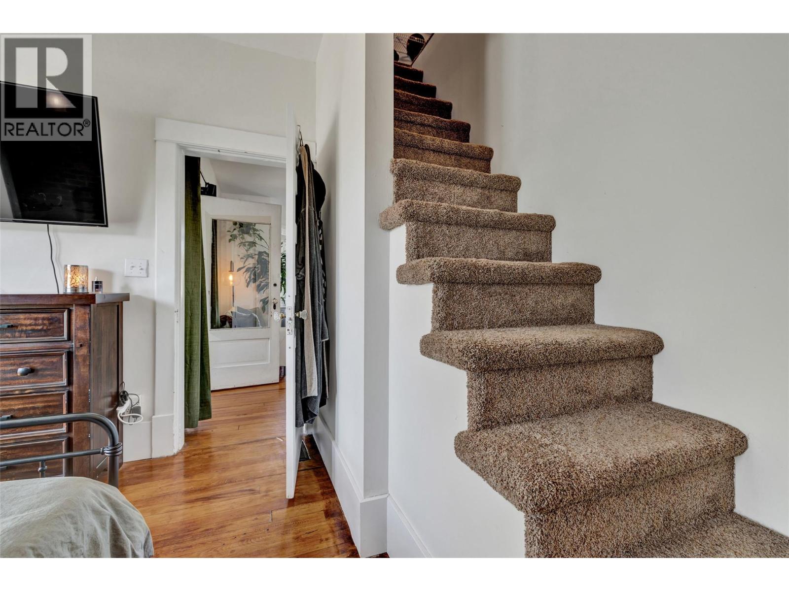 1333 Richter Street, Kelowna, British Columbia  V1Y 2L5 - Photo 30 - 10378653