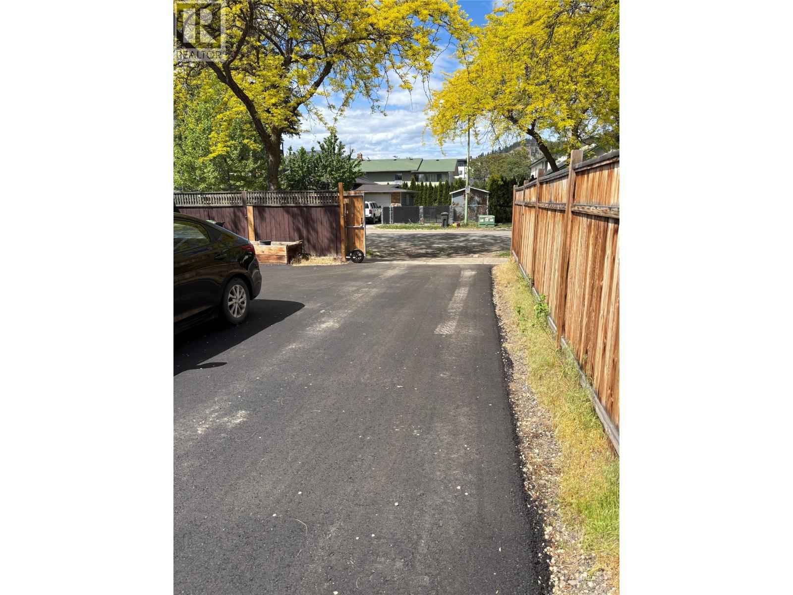 1333 Richter Street, Kelowna, British Columbia  V1Y 2L5 - Photo 41 - 10378653