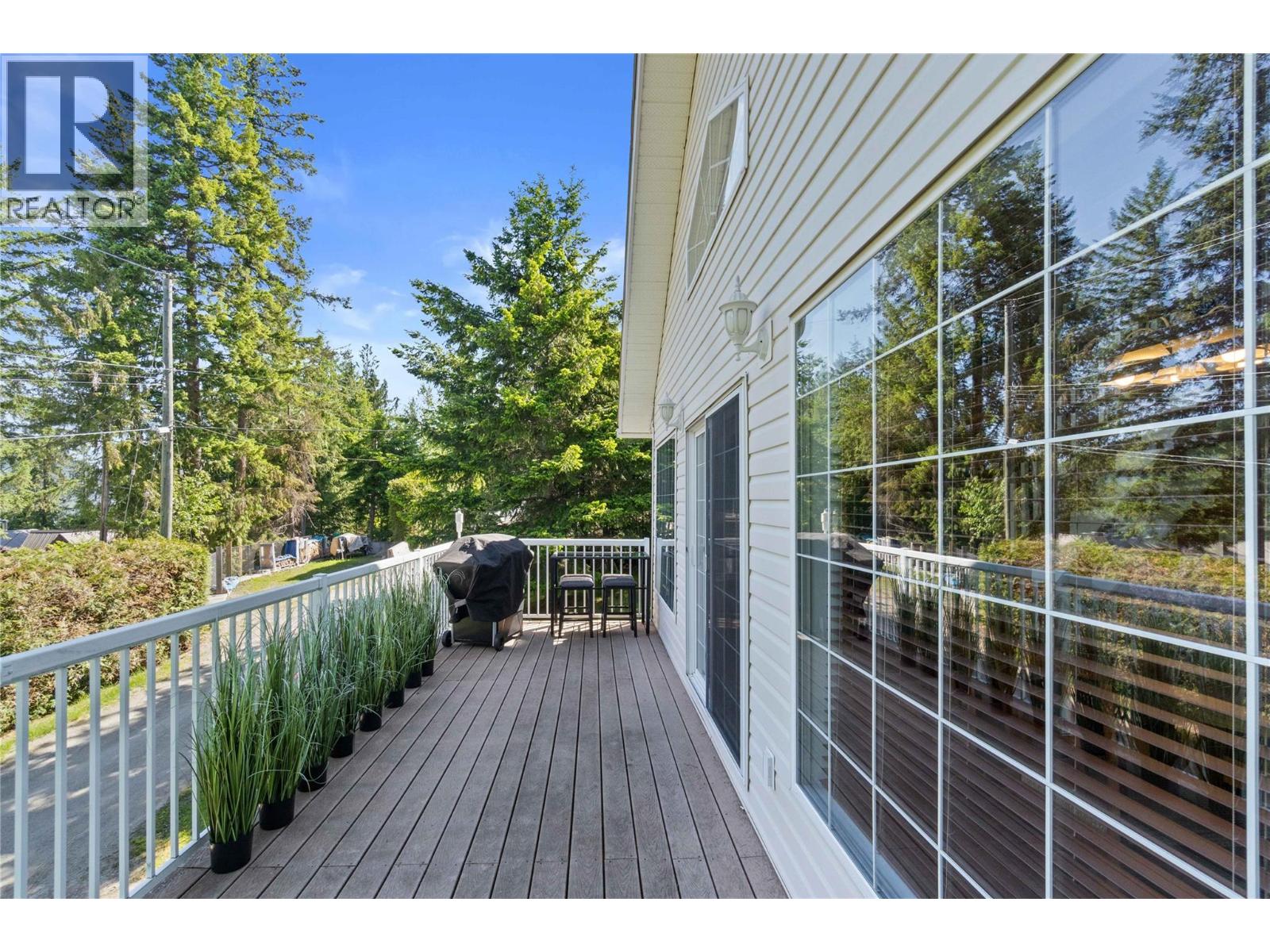 6300 Armstrong Road Unit# 36, Eagle Bay, British Columbia  V0E 1T0 - Photo 10 - 10378613
