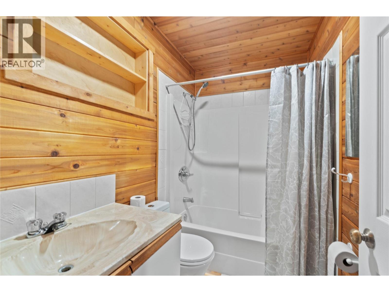 6300 Armstrong Road Unit# 36, Eagle Bay, British Columbia  V0E 1T0 - Photo 33 - 10378613