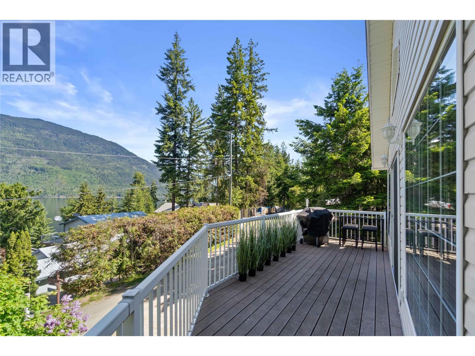 6300 Armstrong Road Unit# 36, Eagle Bay, British Columbia  V0E 1T0 - Photo 41 - 10378613