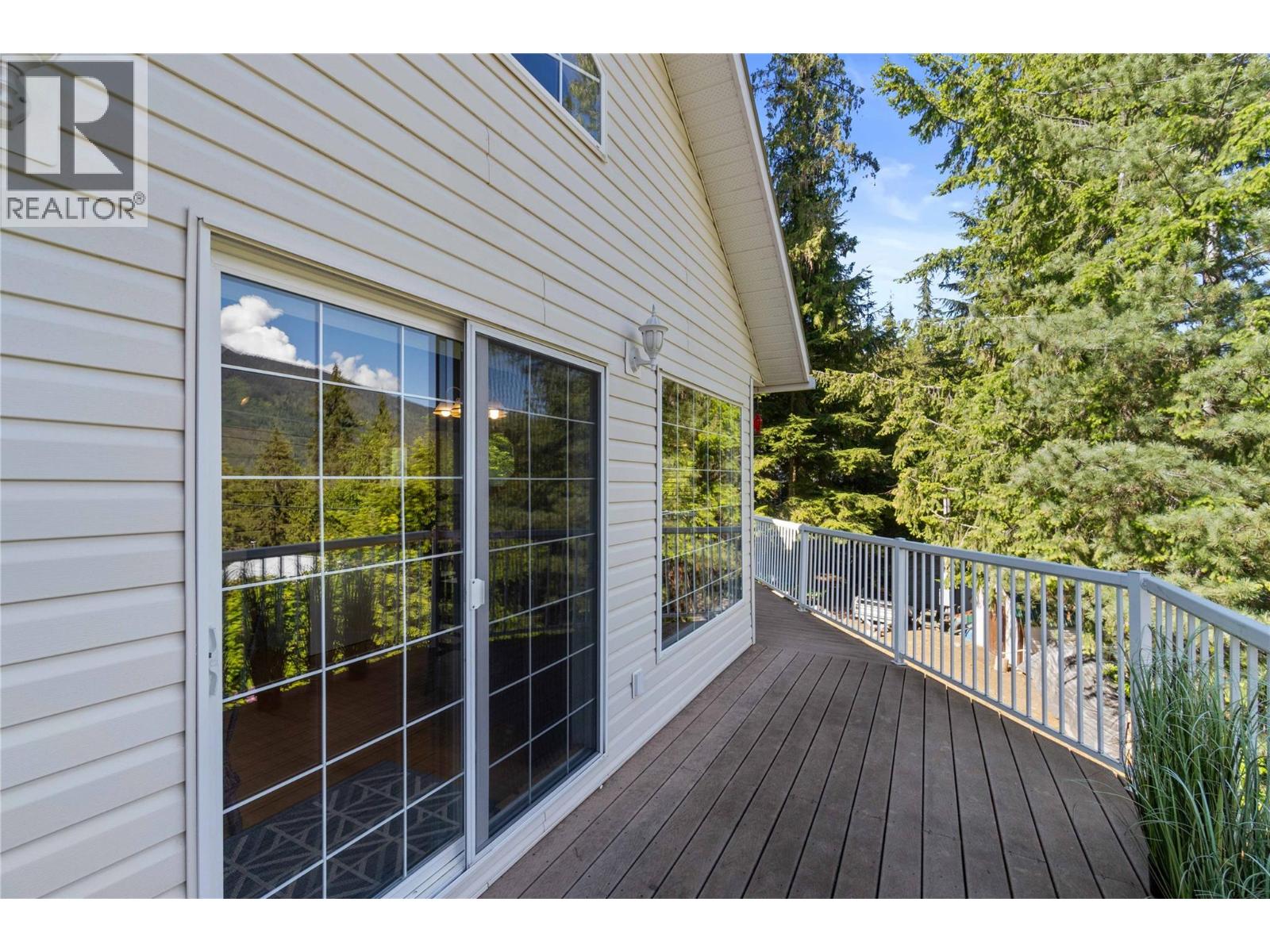 6300 Armstrong Road Unit# 36, Eagle Bay, British Columbia  V0E 1T0 - Photo 43 - 10378613