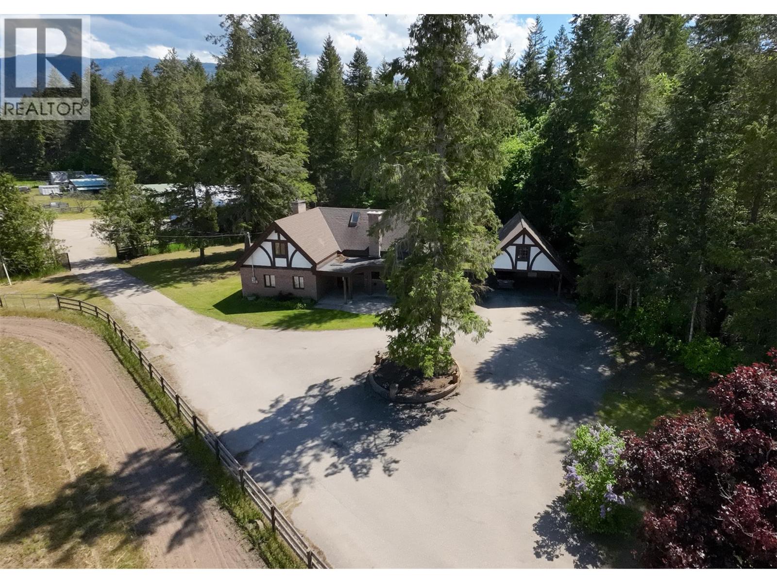 4452 Sleepy Hollow Road, Armstrong, British Columbia  V0E 1B4 - Photo 40 - 10378563