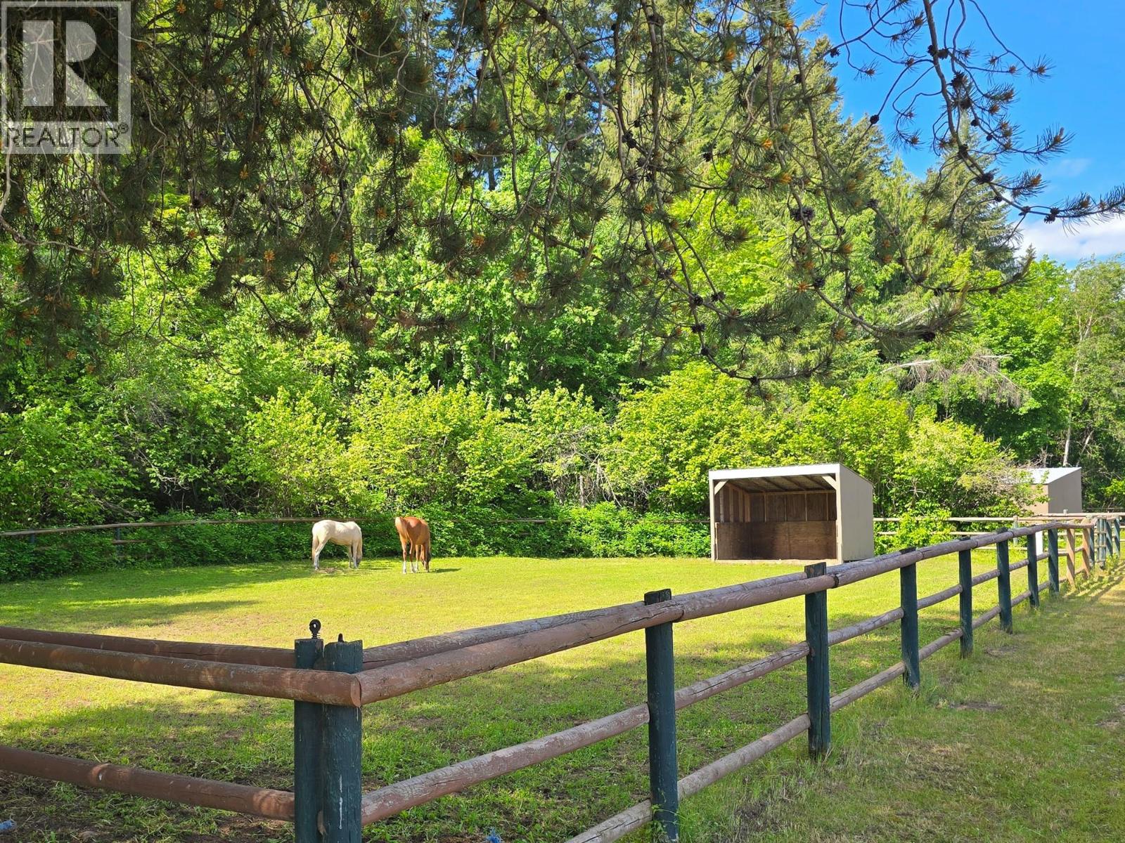 4452 Sleepy Hollow Road, Armstrong, British Columbia  V0E 1B4 - Photo 45 - 10378563