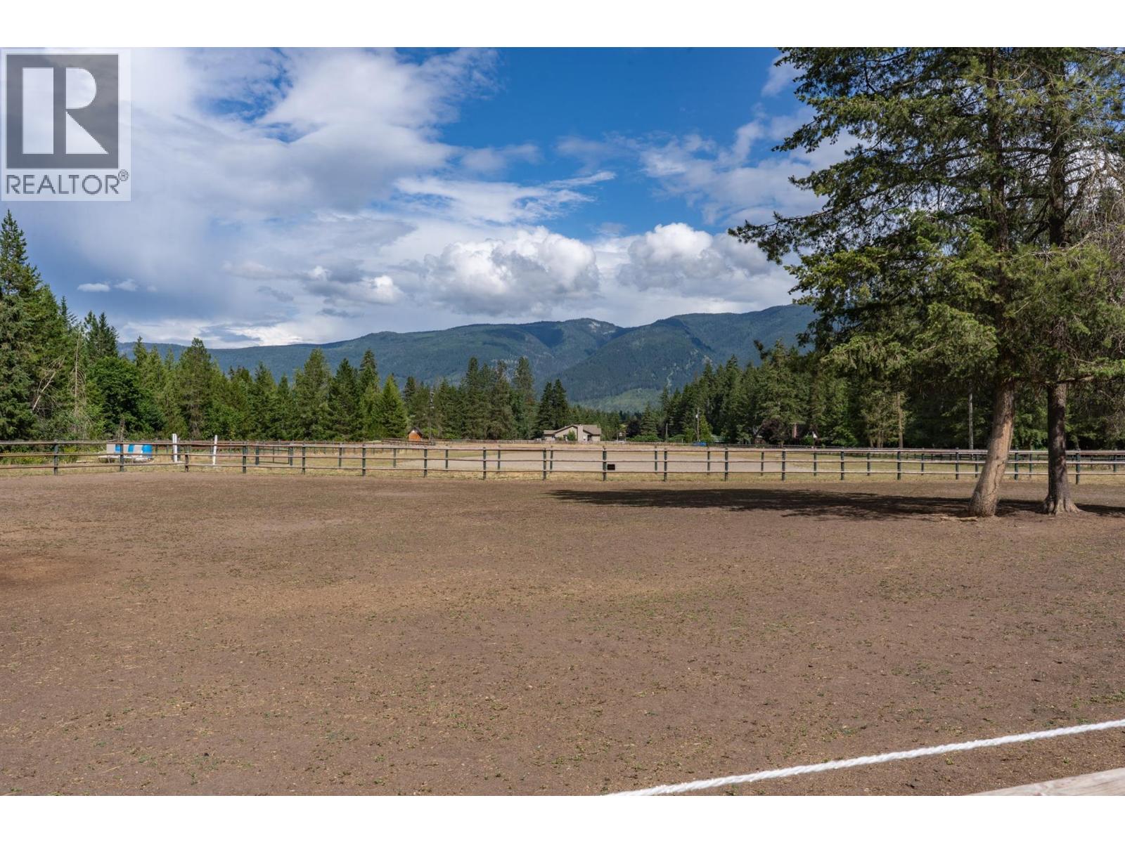 4452 Sleepy Hollow Road, Armstrong, British Columbia  V0E 1B4 - Photo 56 - 10378563