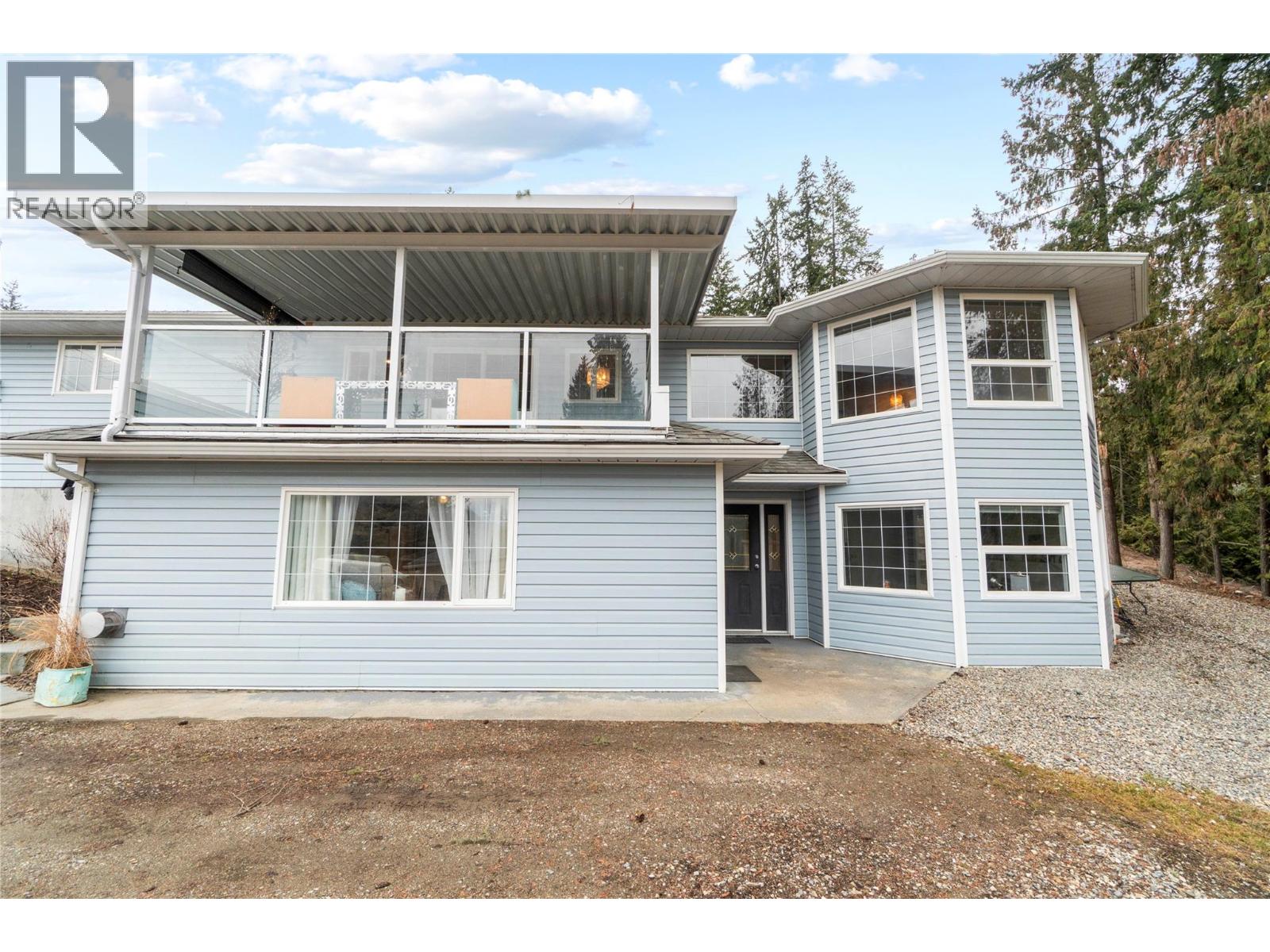 2373 Forest Drive, Blind Bay, British Columbia  V0E 1H2 - Photo 3 - 10378240