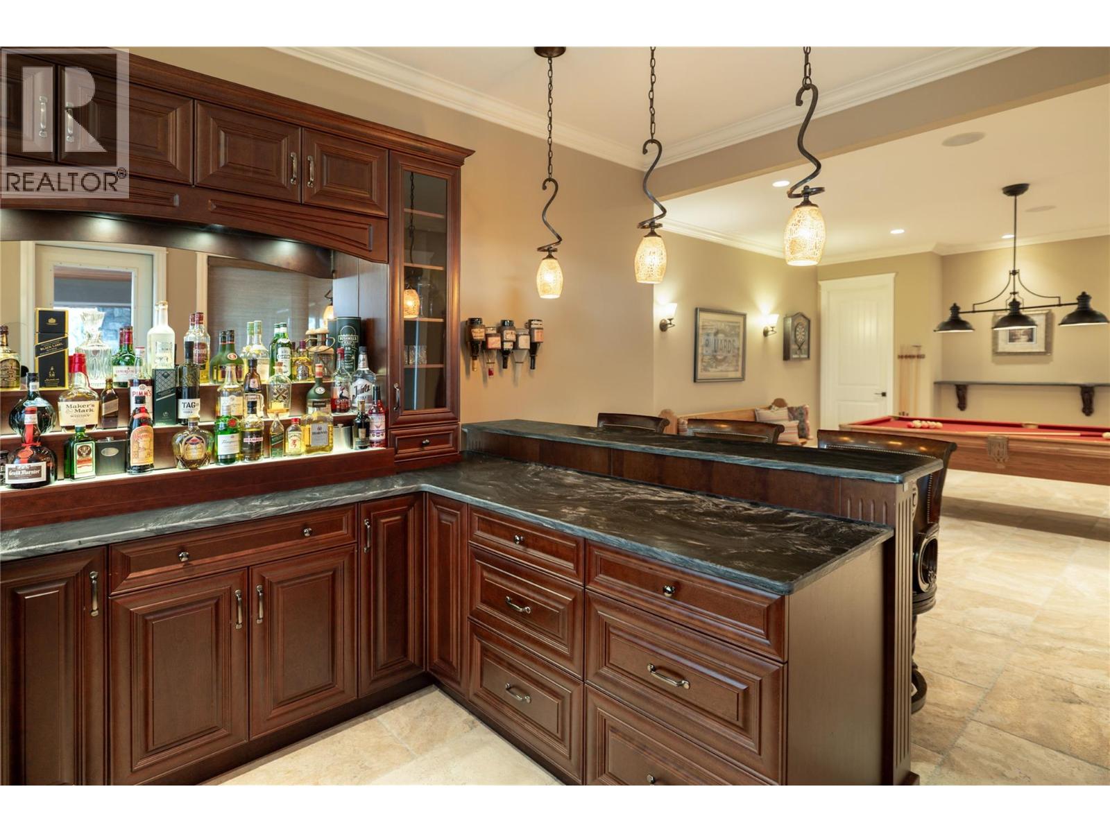954 Hewetson Avenue, Kelowna, British Columbia  V1W 5H8 - Photo 37 - 10376538