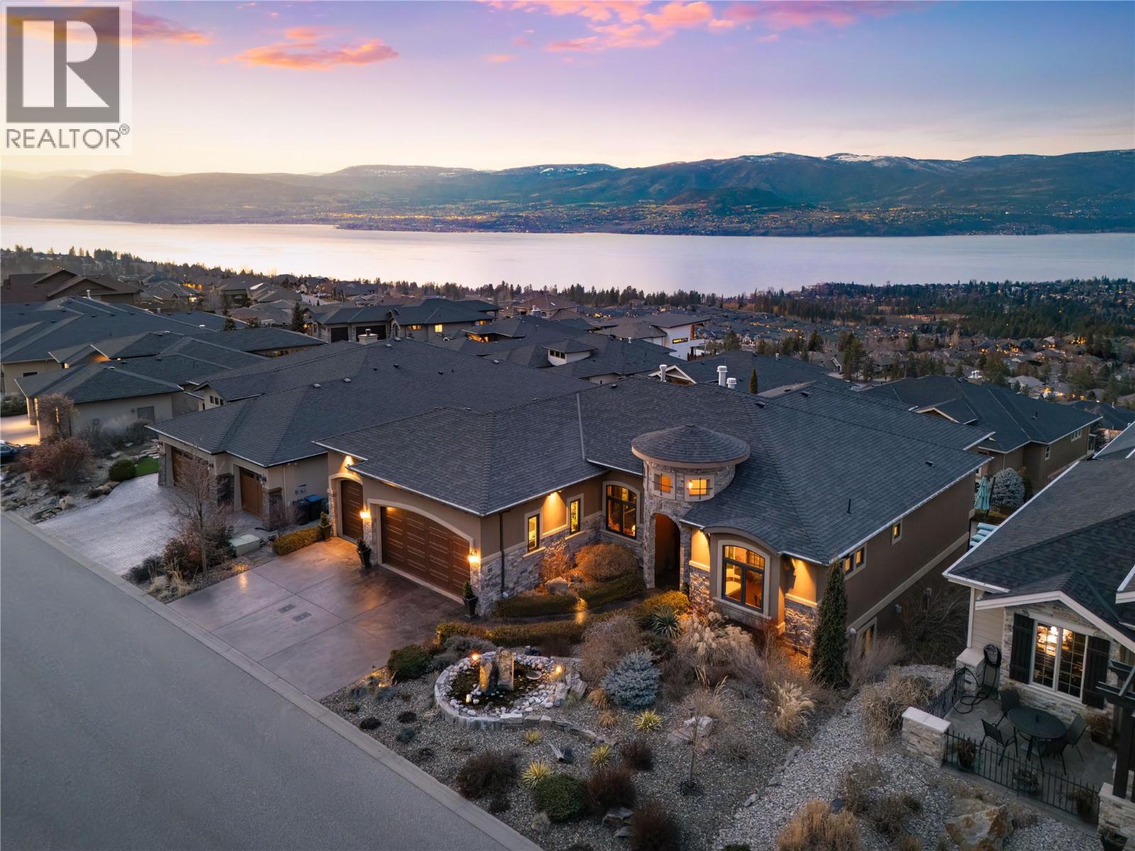 954 Hewetson Avenue, Kelowna, British Columbia  V1W 5H8 - Photo 65 - 10376538