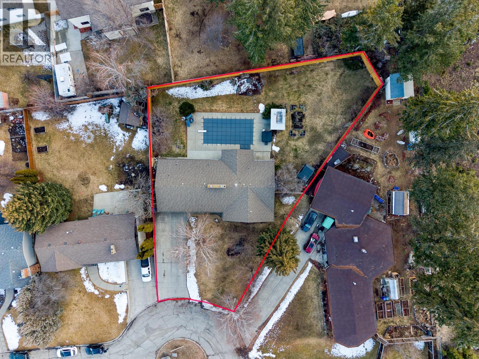 1305 14th Street S, Cranbrook, British Columbia  V1C 5E8 - Photo 2 - 10378691