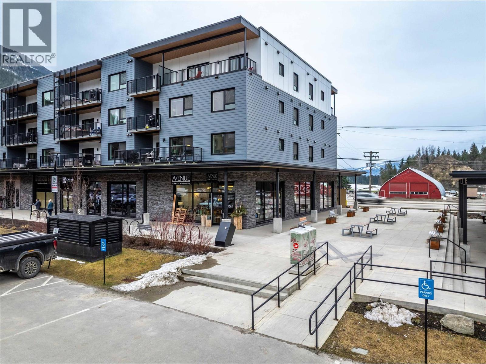 1701 Coursier Avenue Unit# 2211, Revelstoke, British Columbia  V0E 2S3 - Photo 23 - 10378325