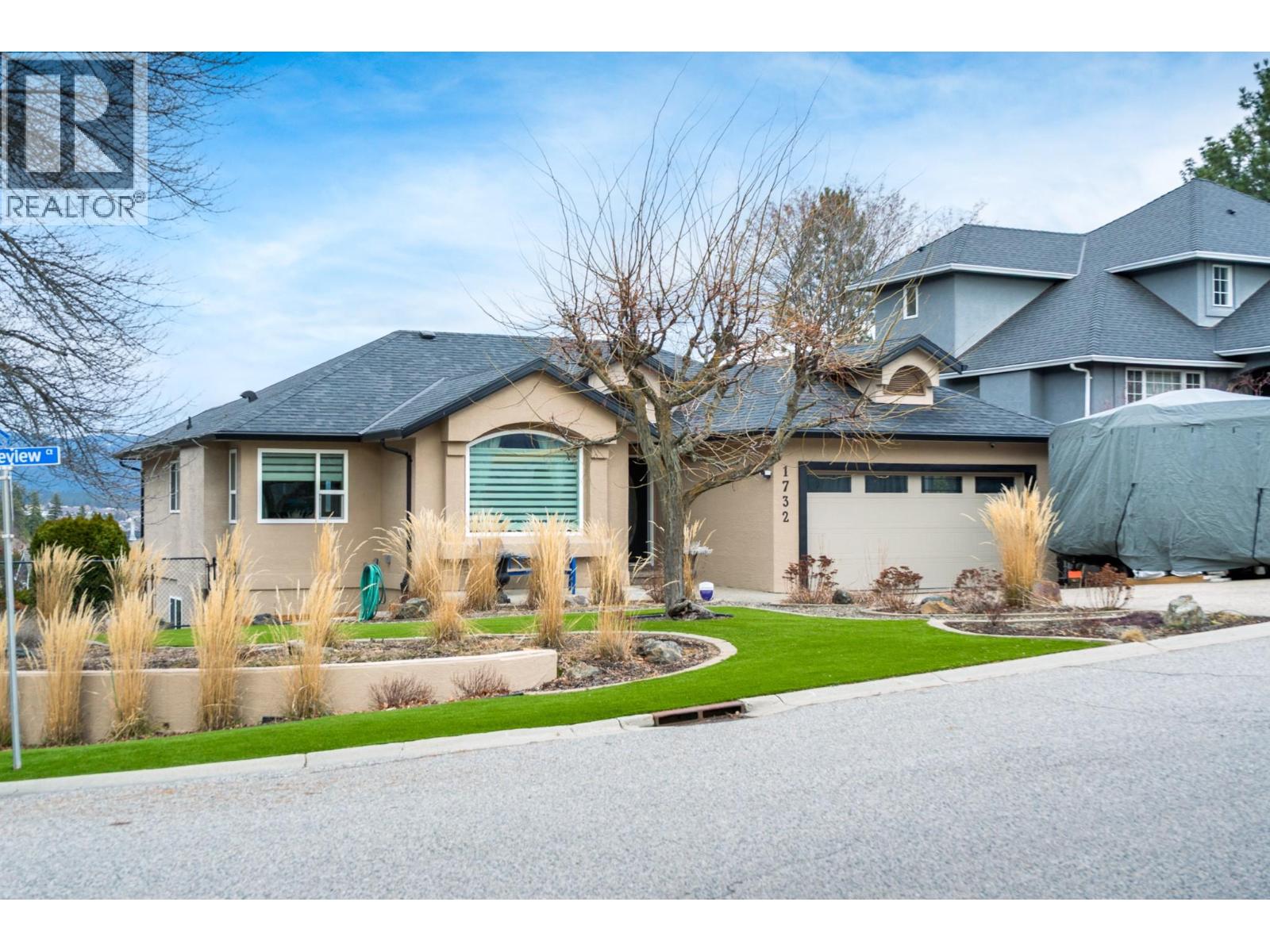 1732 Spruceview Court, Kelowna, British Columbia  V1Y 7R1 - Photo 1 - 10378227