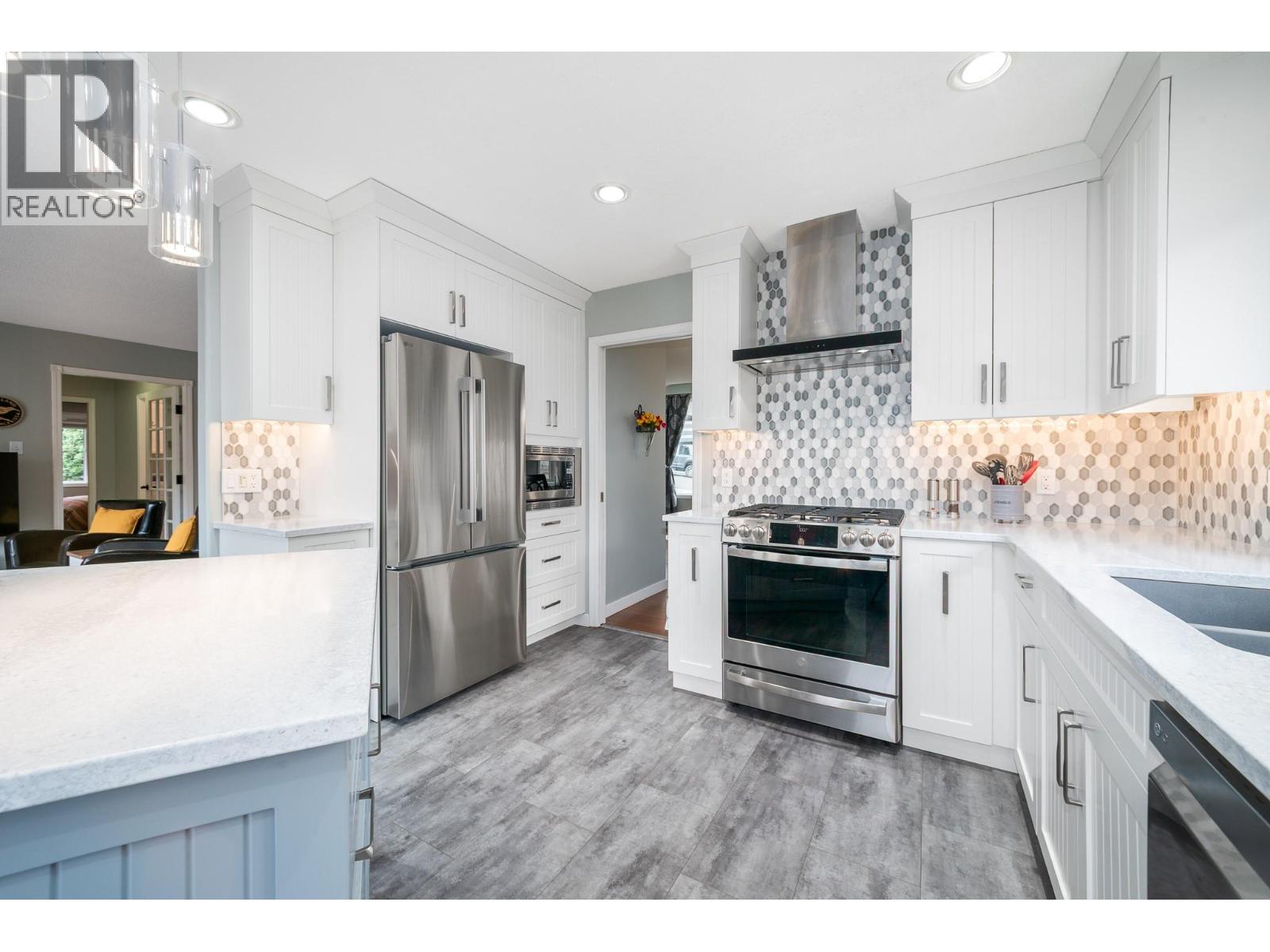 1732 Spruceview Court, Kelowna, British Columbia  V1Y 7R1 - Photo 13 - 10378227