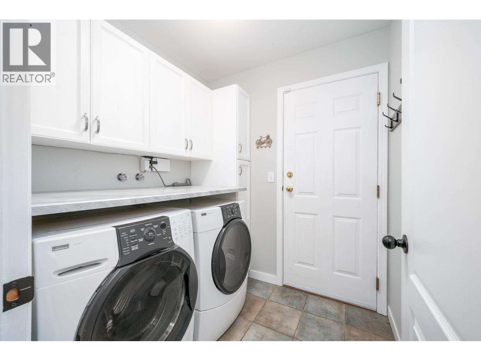 1732 Spruceview Court, Kelowna, British Columbia  V1Y 7R1 - Photo 38 - 10378227