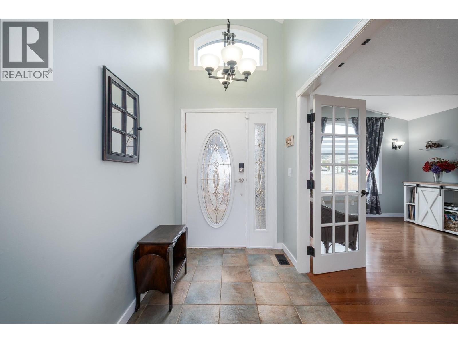 1732 Spruceview Court, Kelowna, British Columbia  V1Y 7R1 - Photo 4 - 10378227