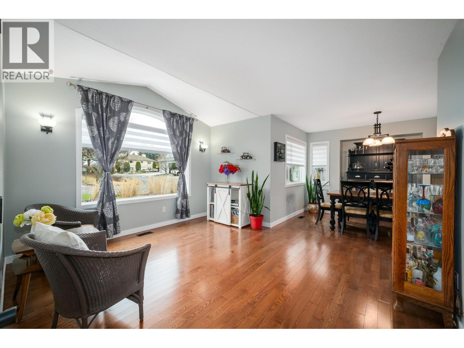 1732 Spruceview Court, Kelowna, British Columbia  V1Y 7R1 - Photo 6 - 10378227