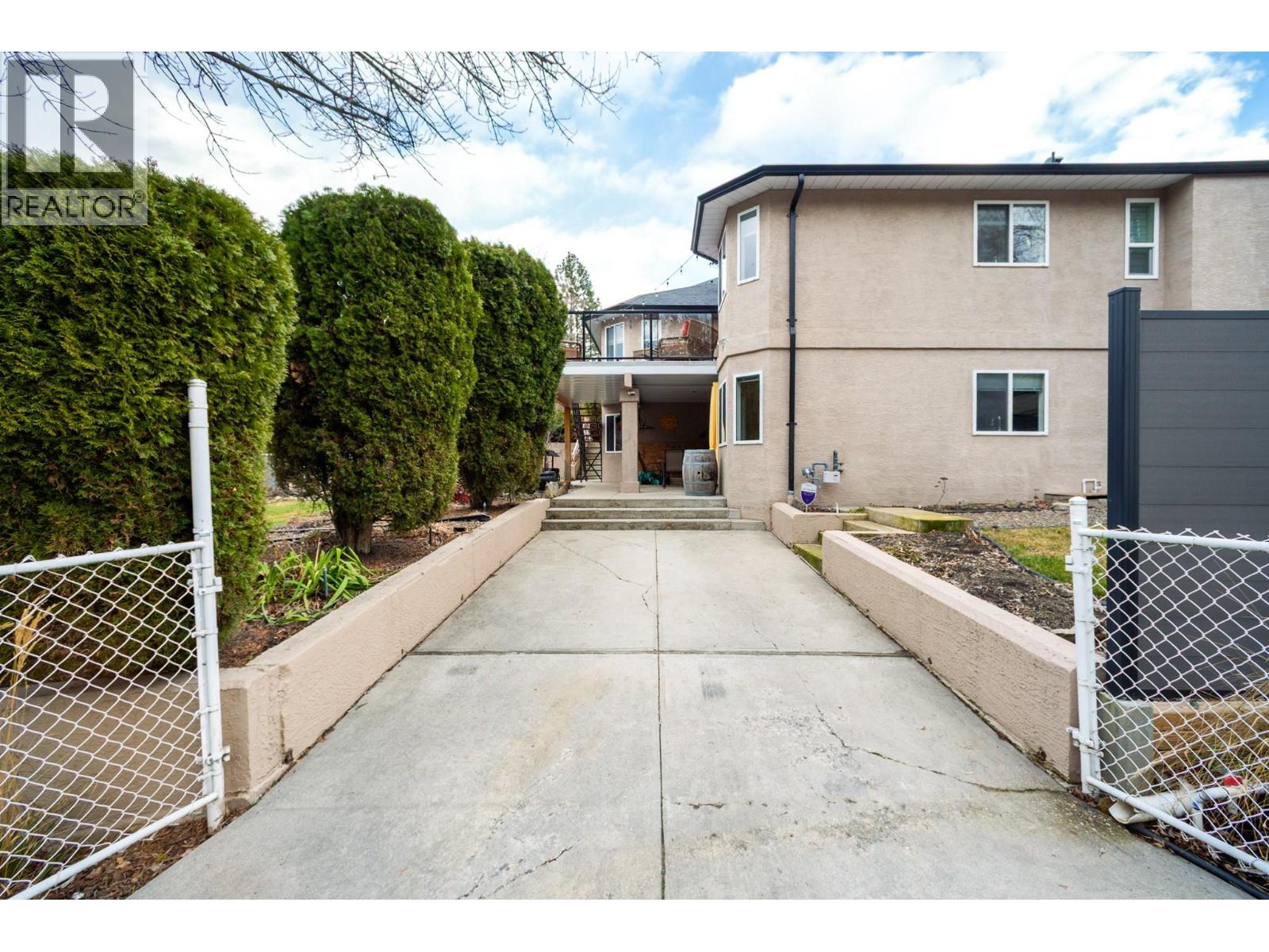 1732 Spruceview Court, Kelowna, British Columbia  V1Y 7R1 - Photo 71 - 10378227