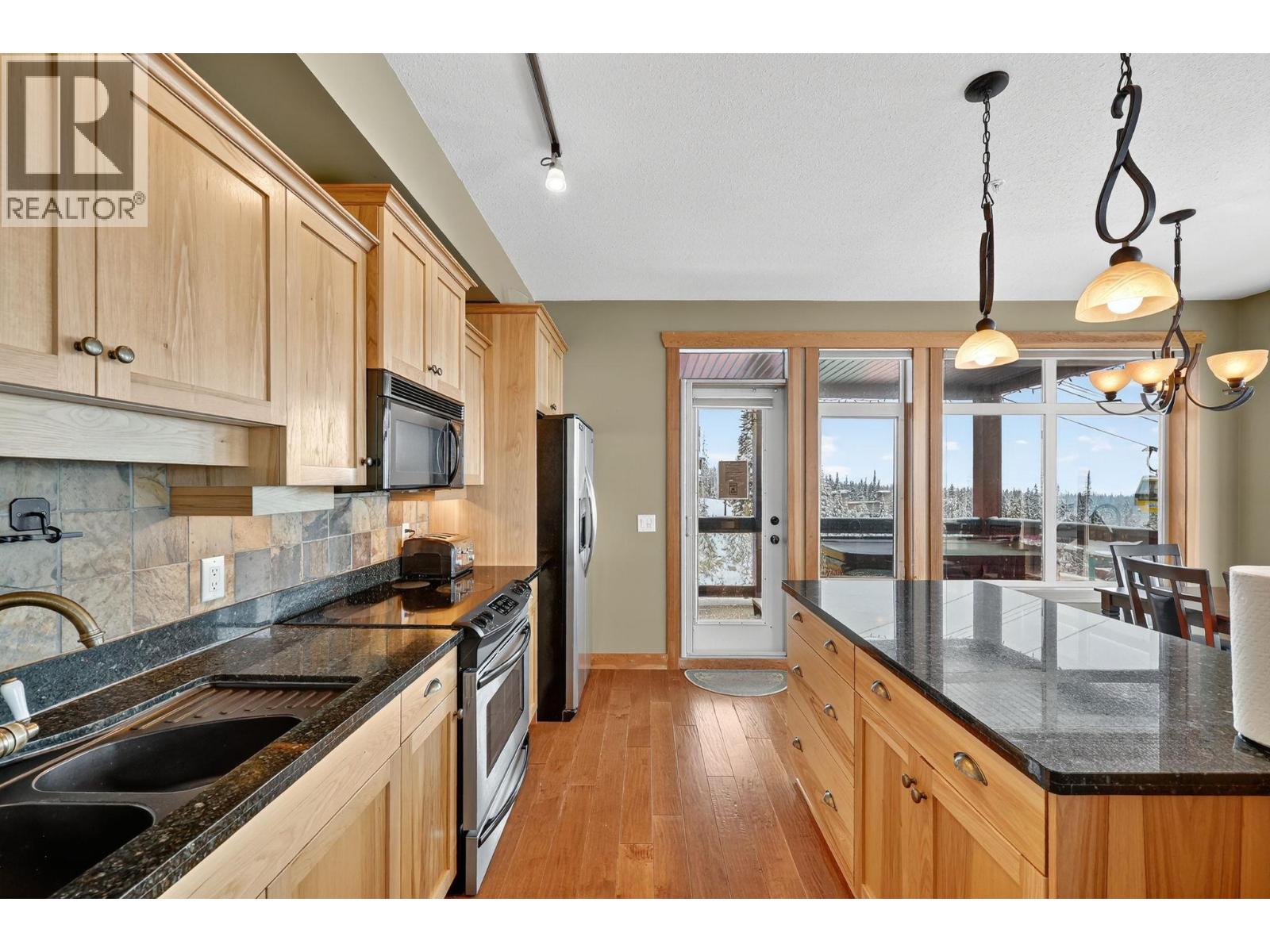 315 Whitehorse Lane Unit# 203, Big White, British Columbia  V1P 1P3 - Photo 14 - 10378674
