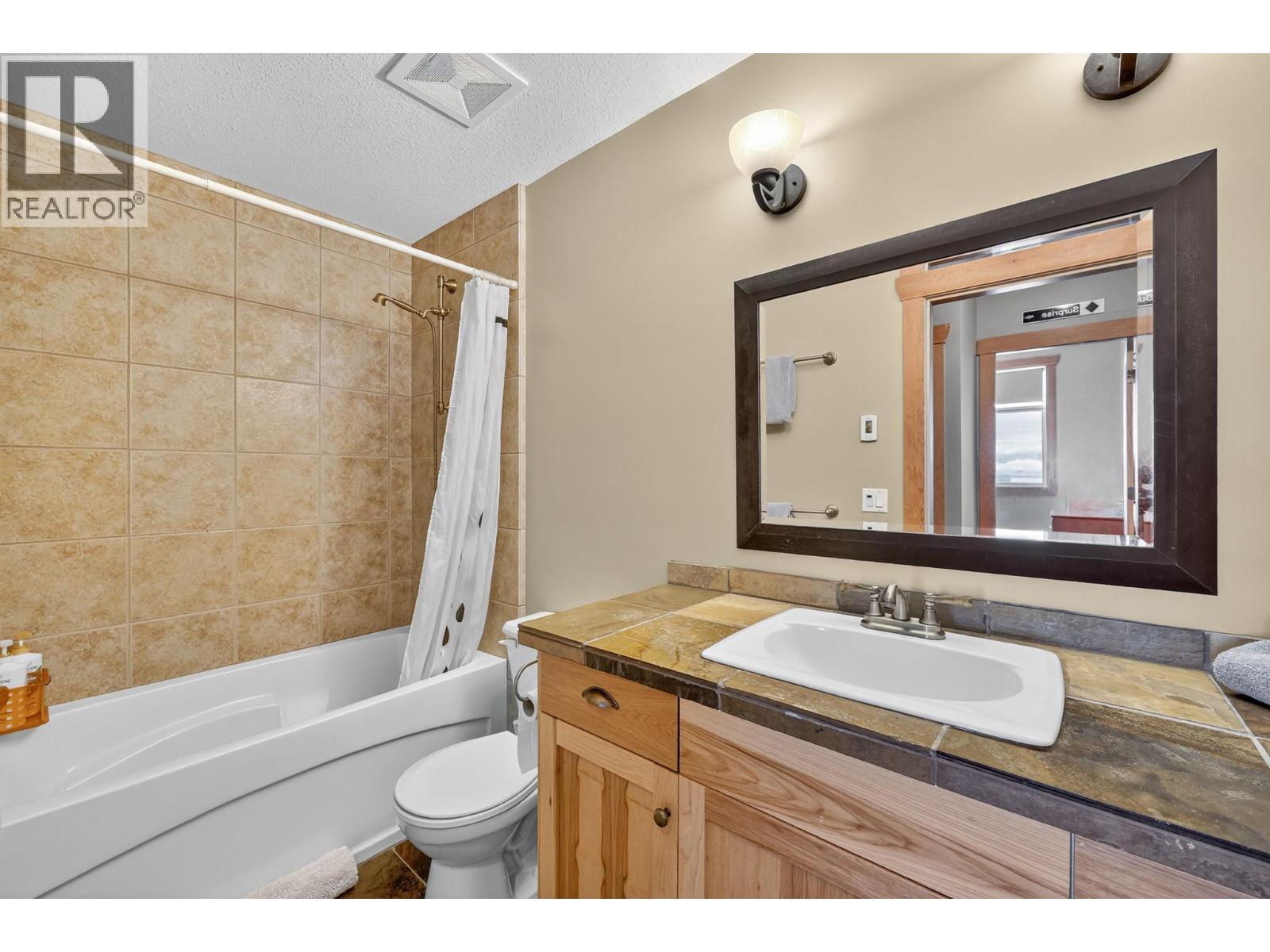 315 Whitehorse Lane Unit# 203, Big White, British Columbia  V1P 1P3 - Photo 29 - 10378674