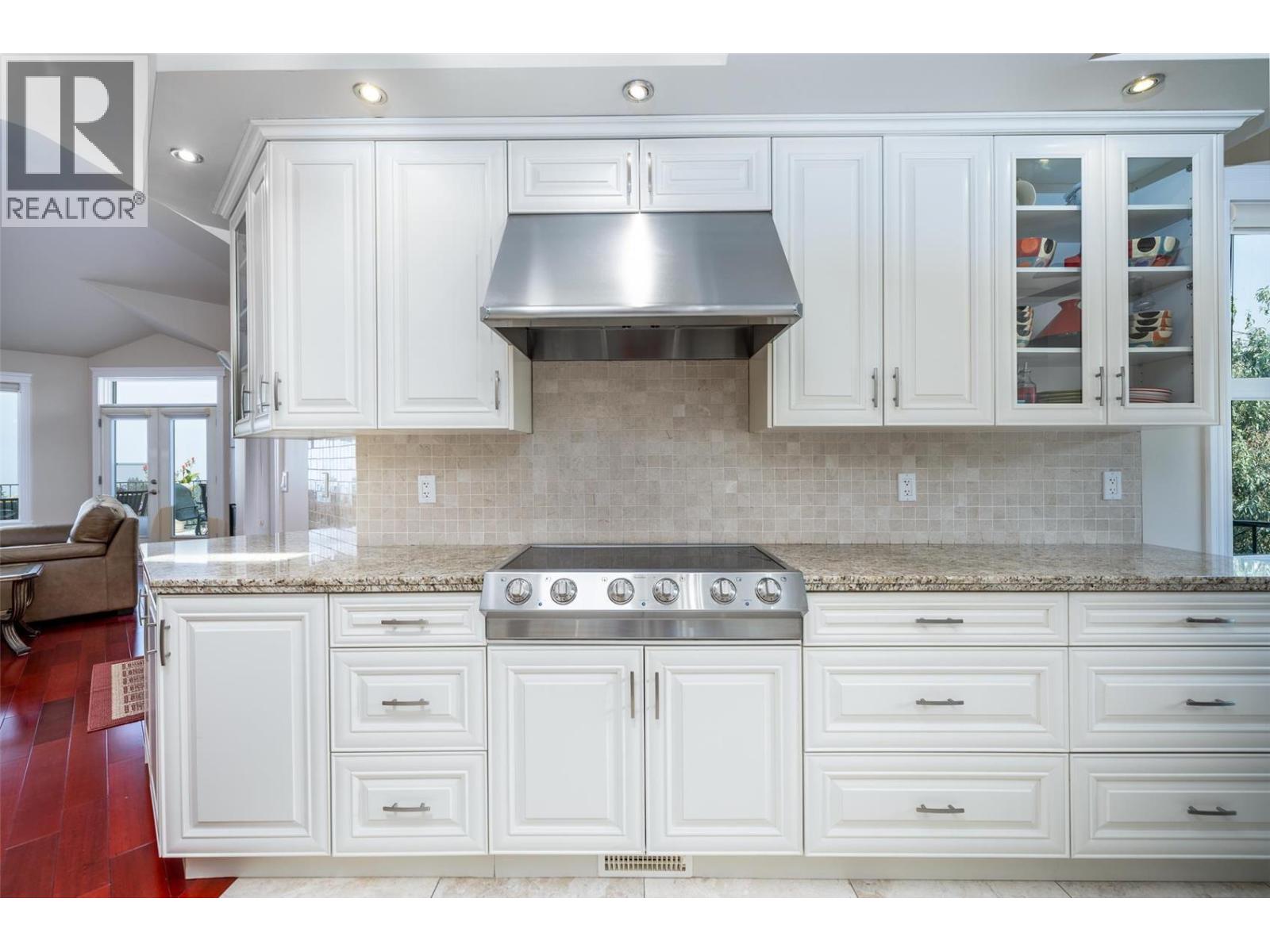 375 Trumpeter Court, Kelowna, British Columbia  V1W 5J4 - Photo 21 - 10378537
