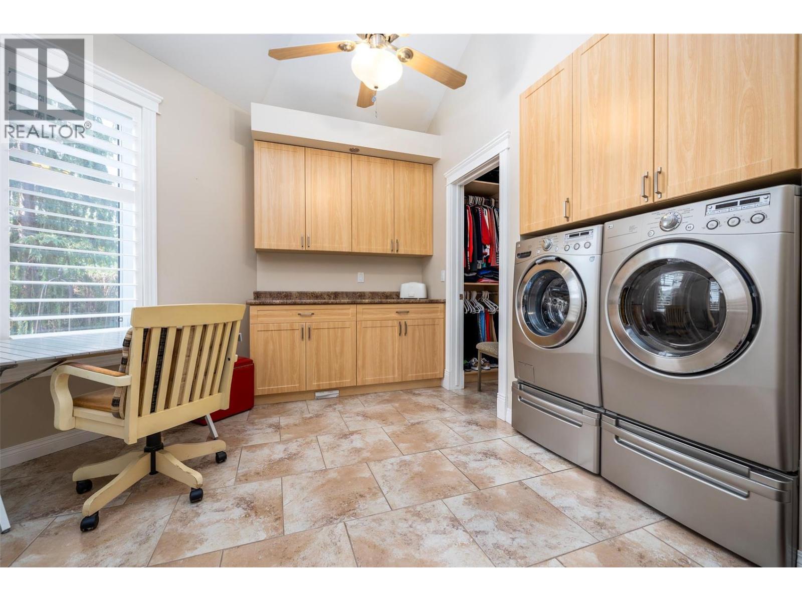 375 Trumpeter Court, Kelowna, British Columbia  V1W 5J4 - Photo 33 - 10378537