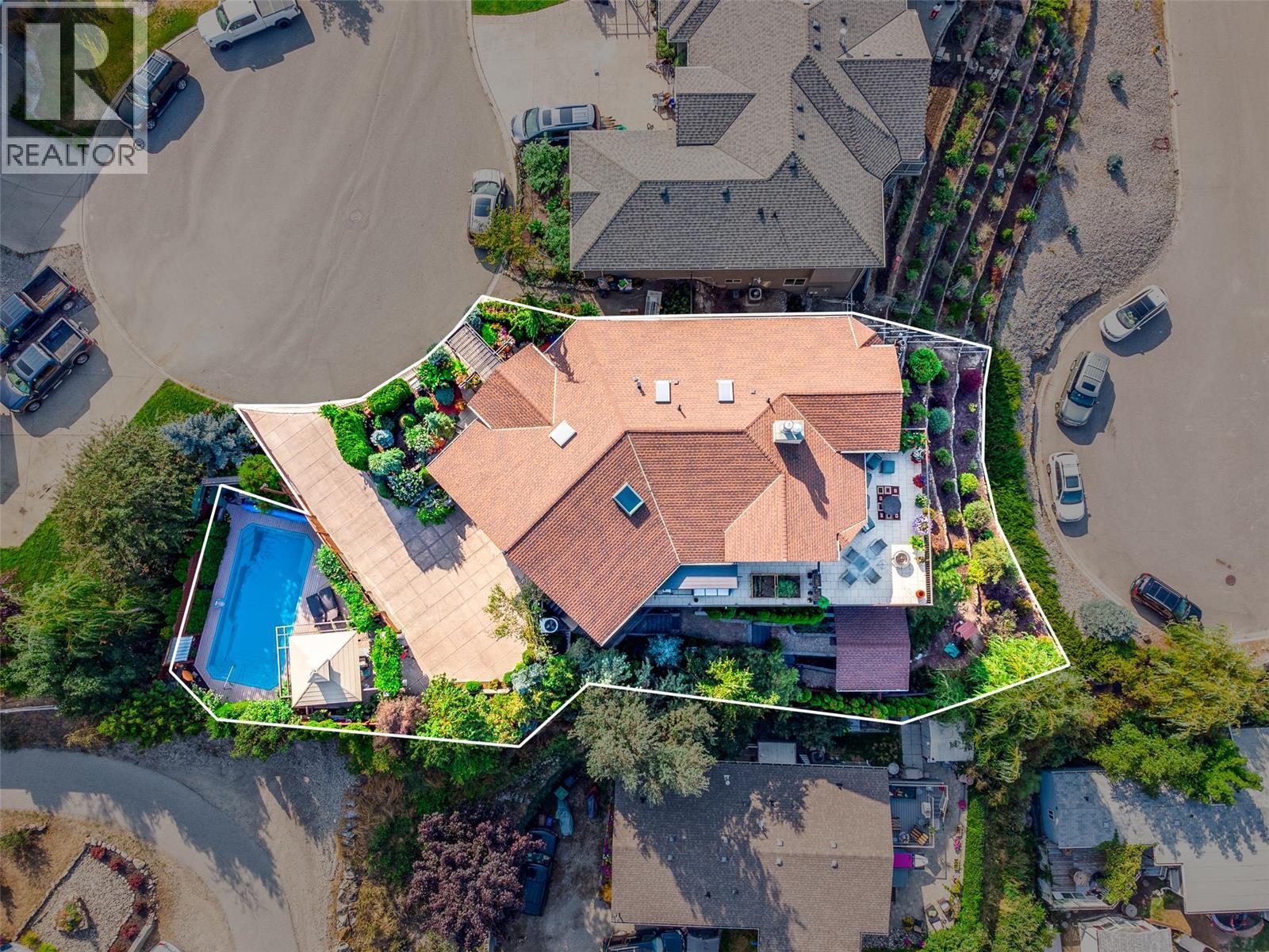 375 Trumpeter Court, Kelowna, British Columbia  V1W 5J4 - Photo 48 - 10378537
