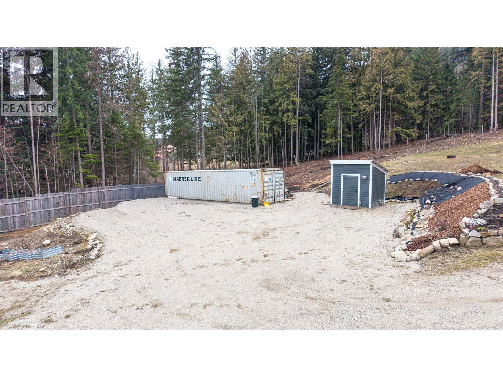 2655 Cowan Road, Sicamous, British Columbia  V0E 2V0 - Photo 9 - 10378522
