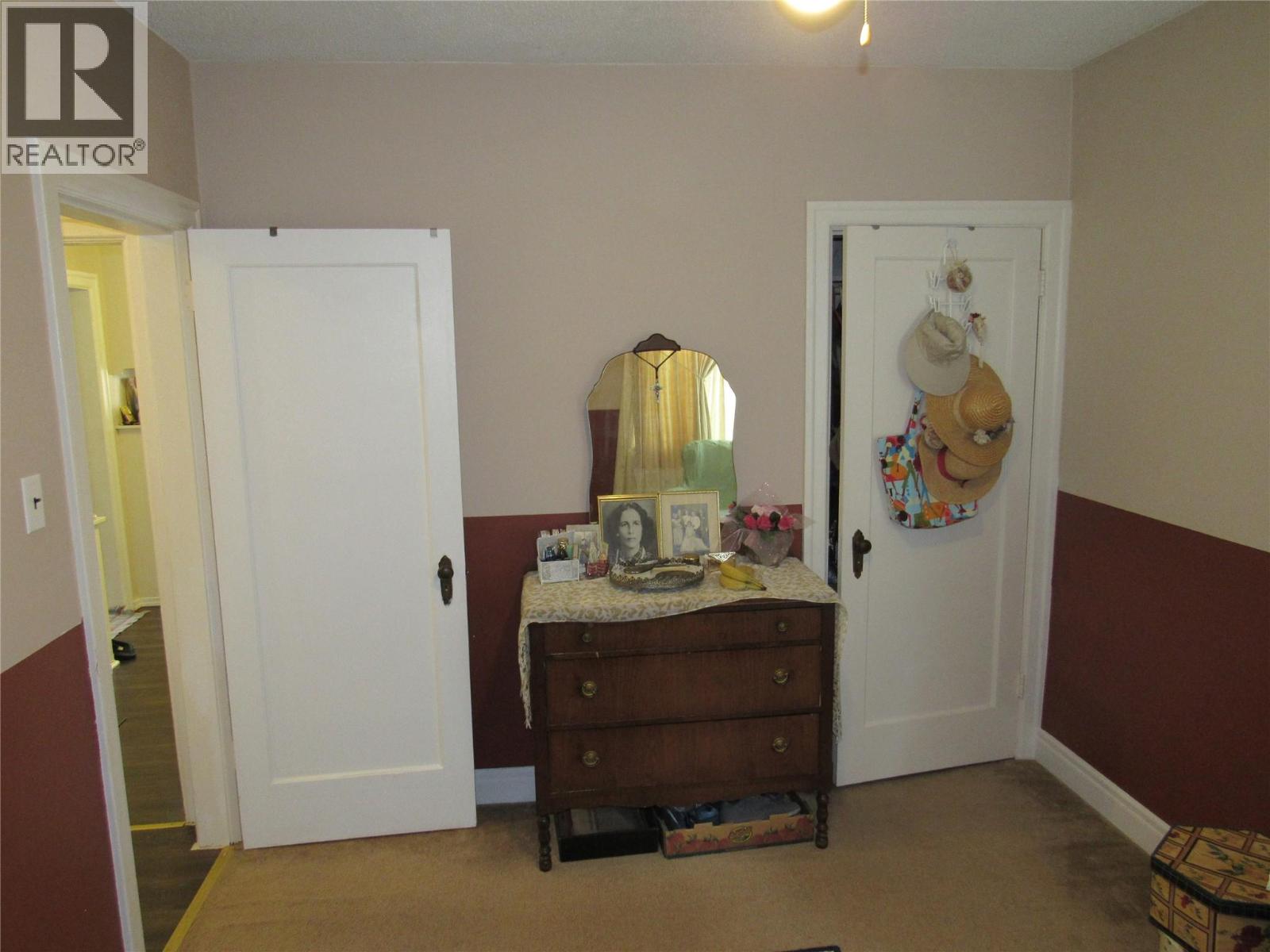 2000 Topping Street, Trail, British Columbia  V1R 4G5 - Photo 13 - 10376650